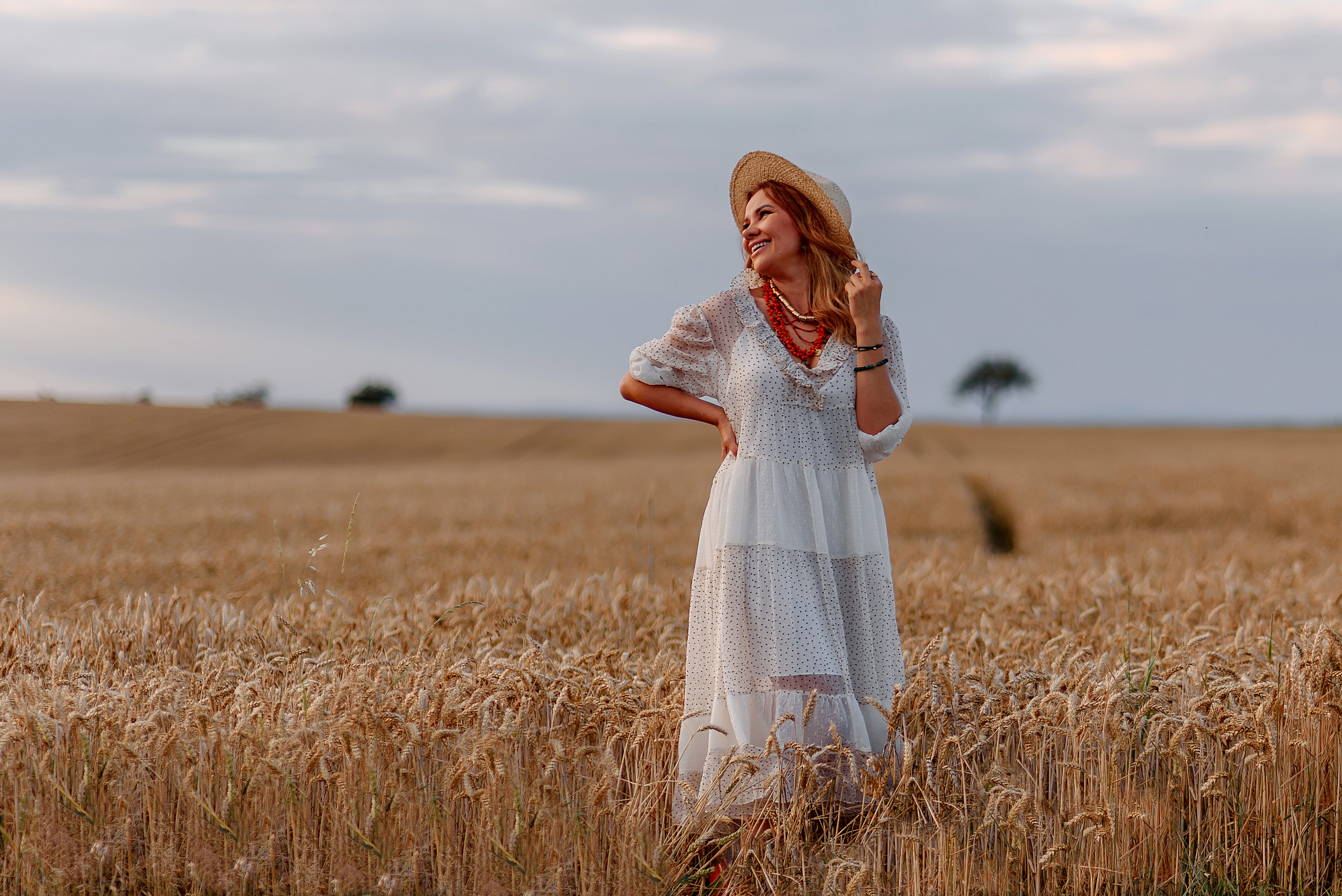 Uliana. Wedding and family photographer