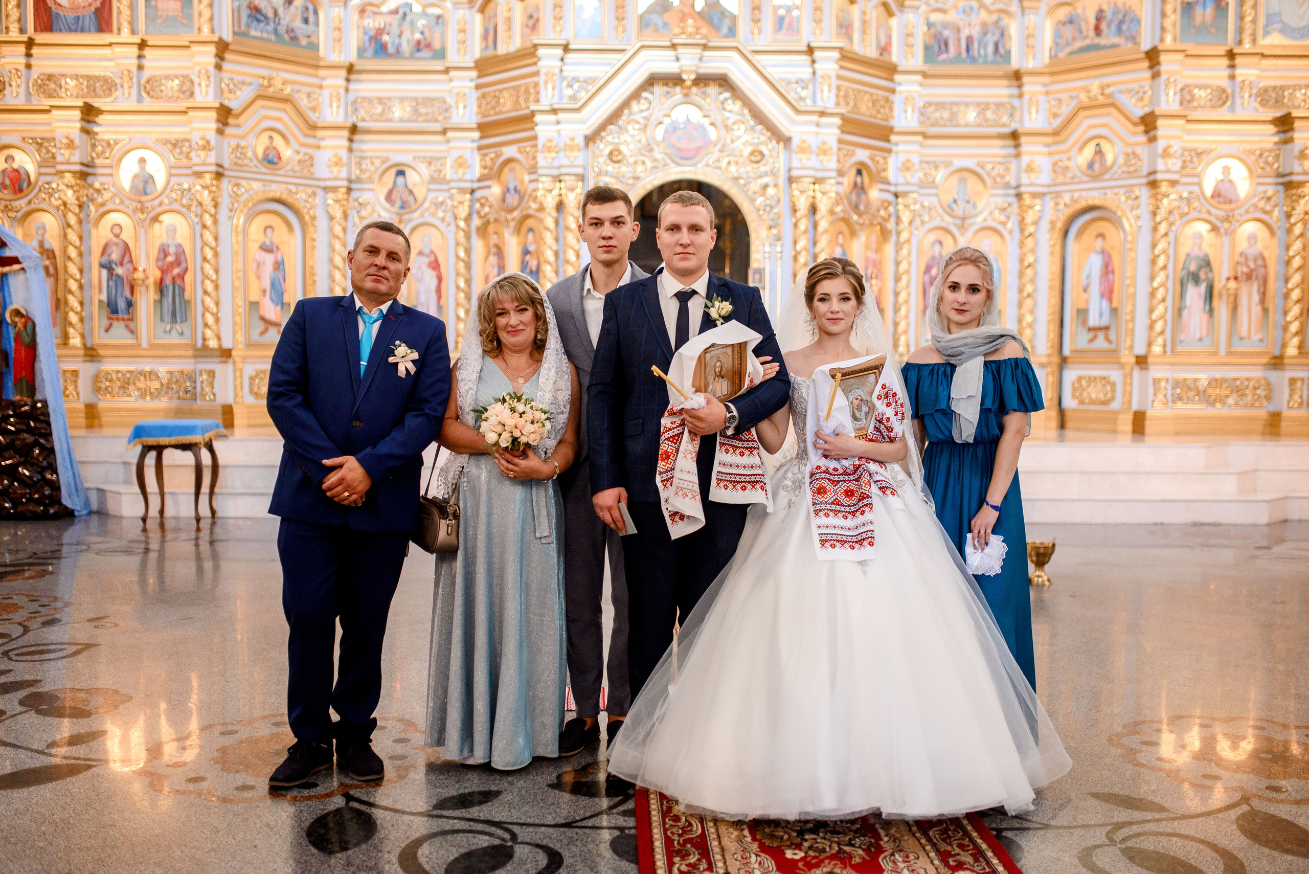Отель ДеГоль и Панське село. Wedding and family photographer