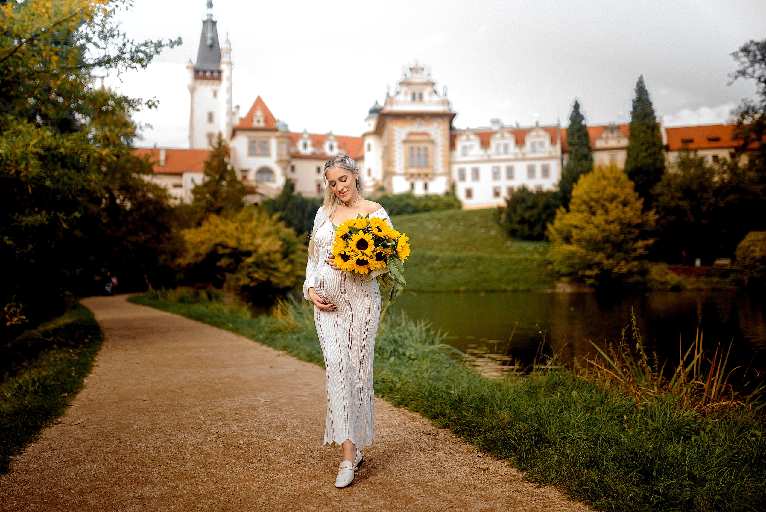 Pregnancy. Wedding and family photographer