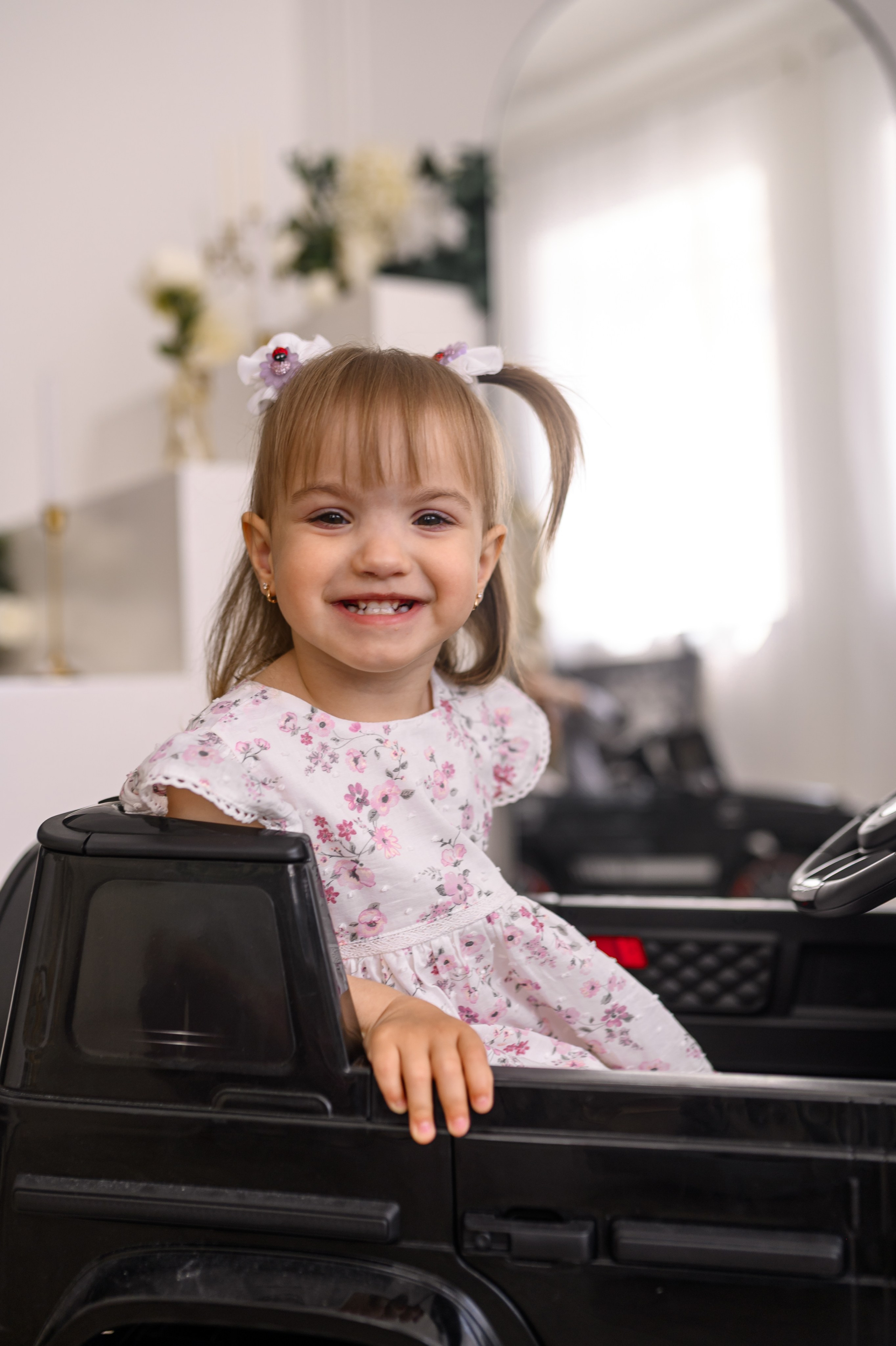 Awaiting a miracle. Wedding and family photographer