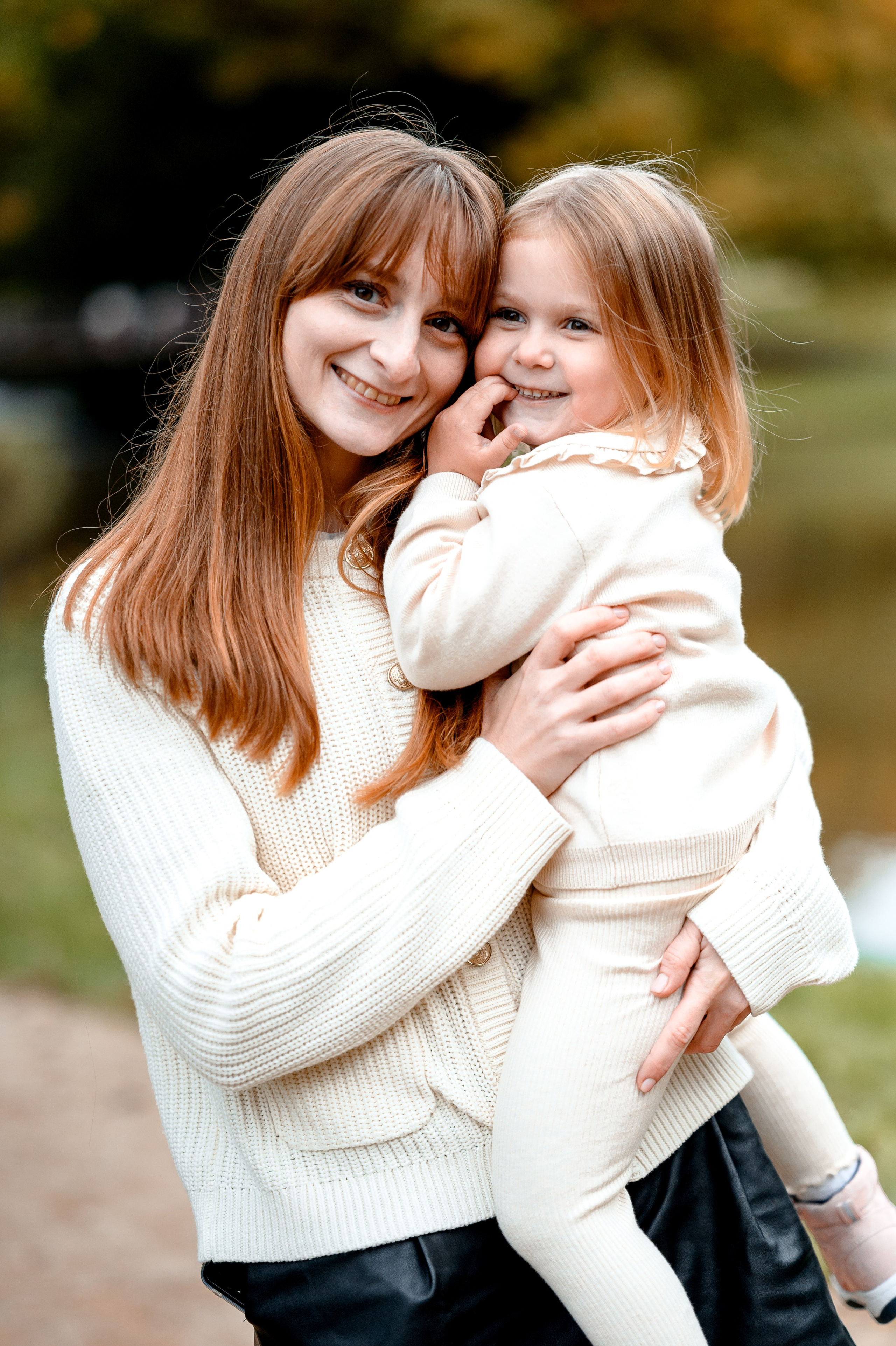 Autumn 2024. Wedding and family photographer