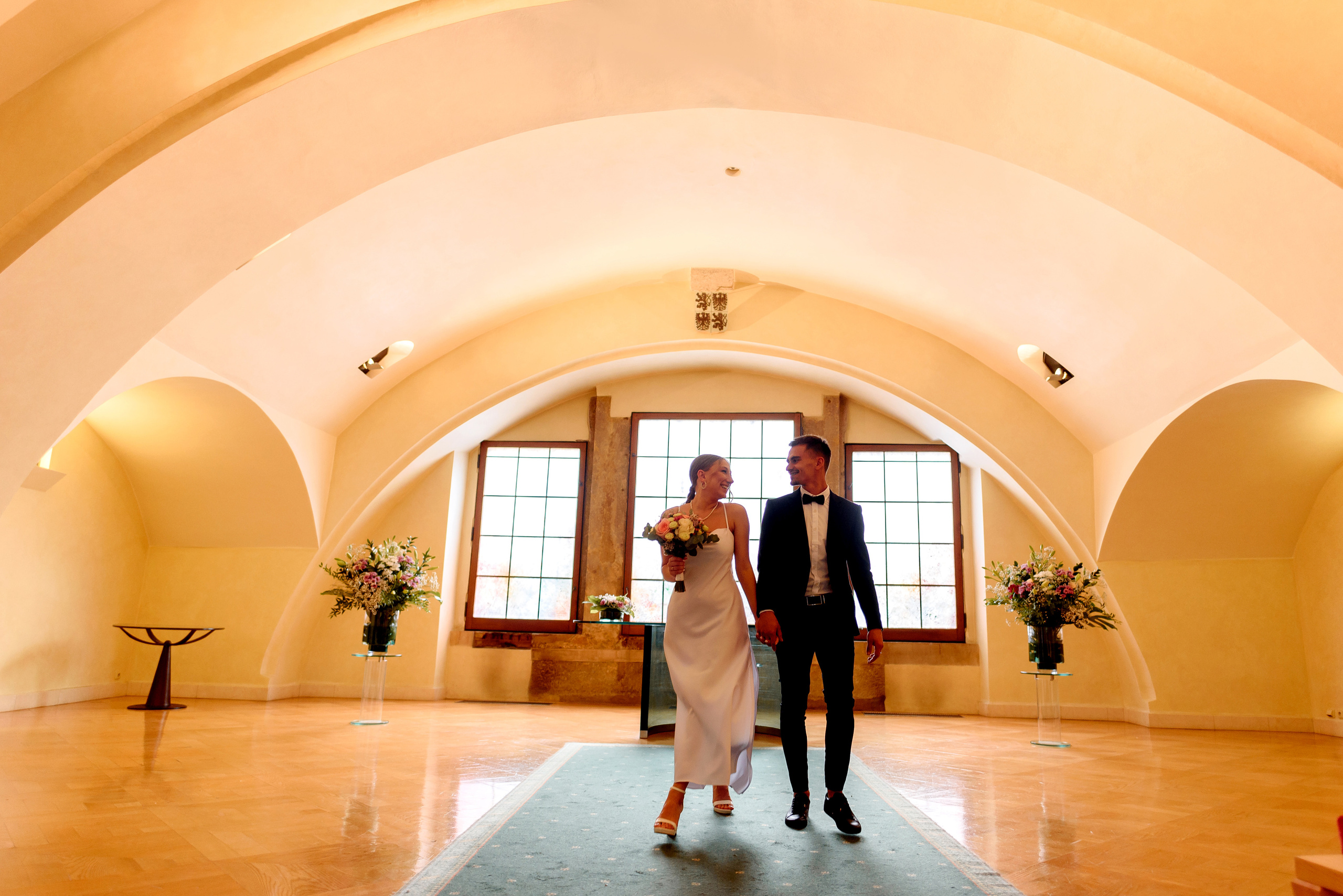 Valdštejnská zahrada. Wedding and family photographer