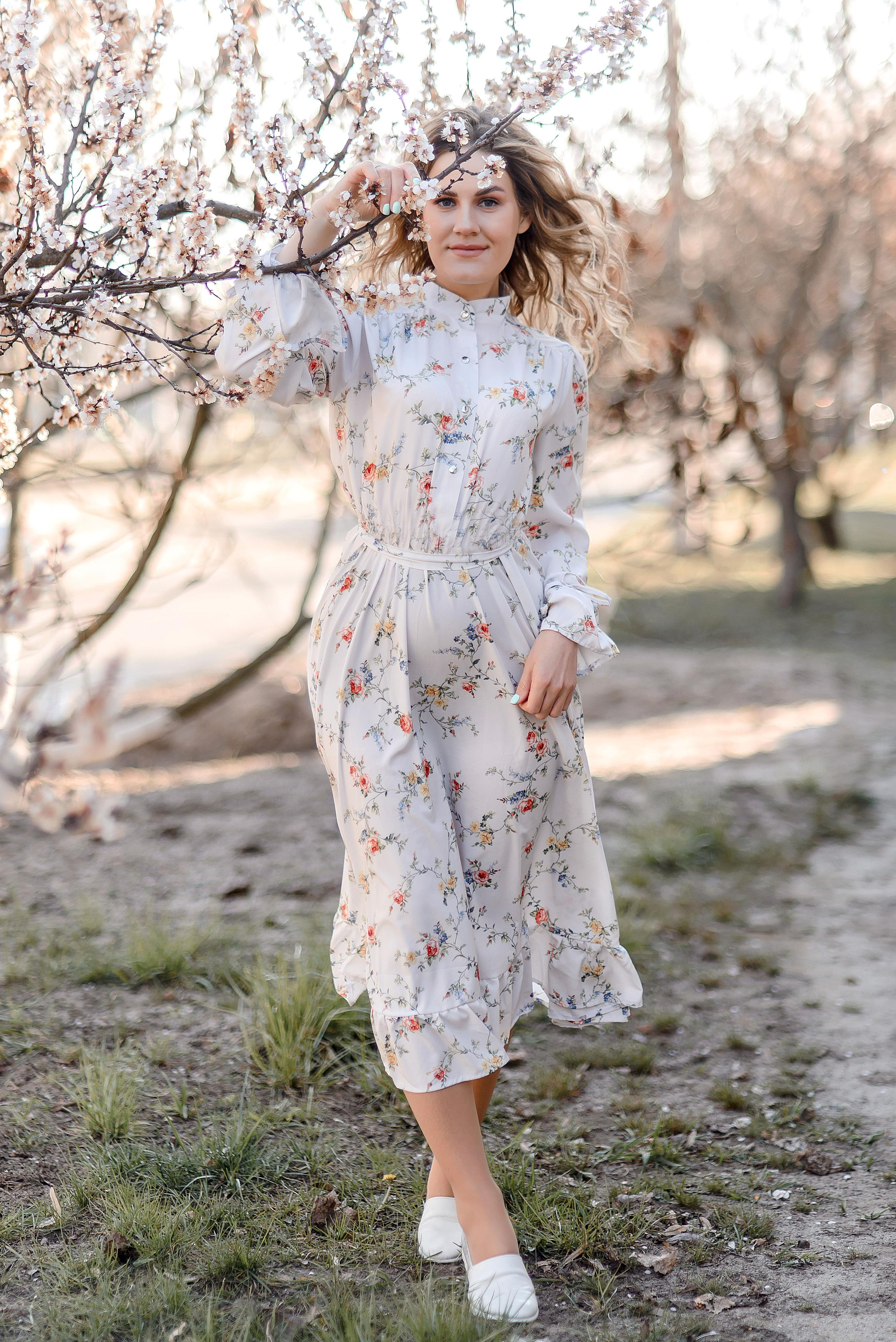 Весна, цветение. Wedding and family photographer