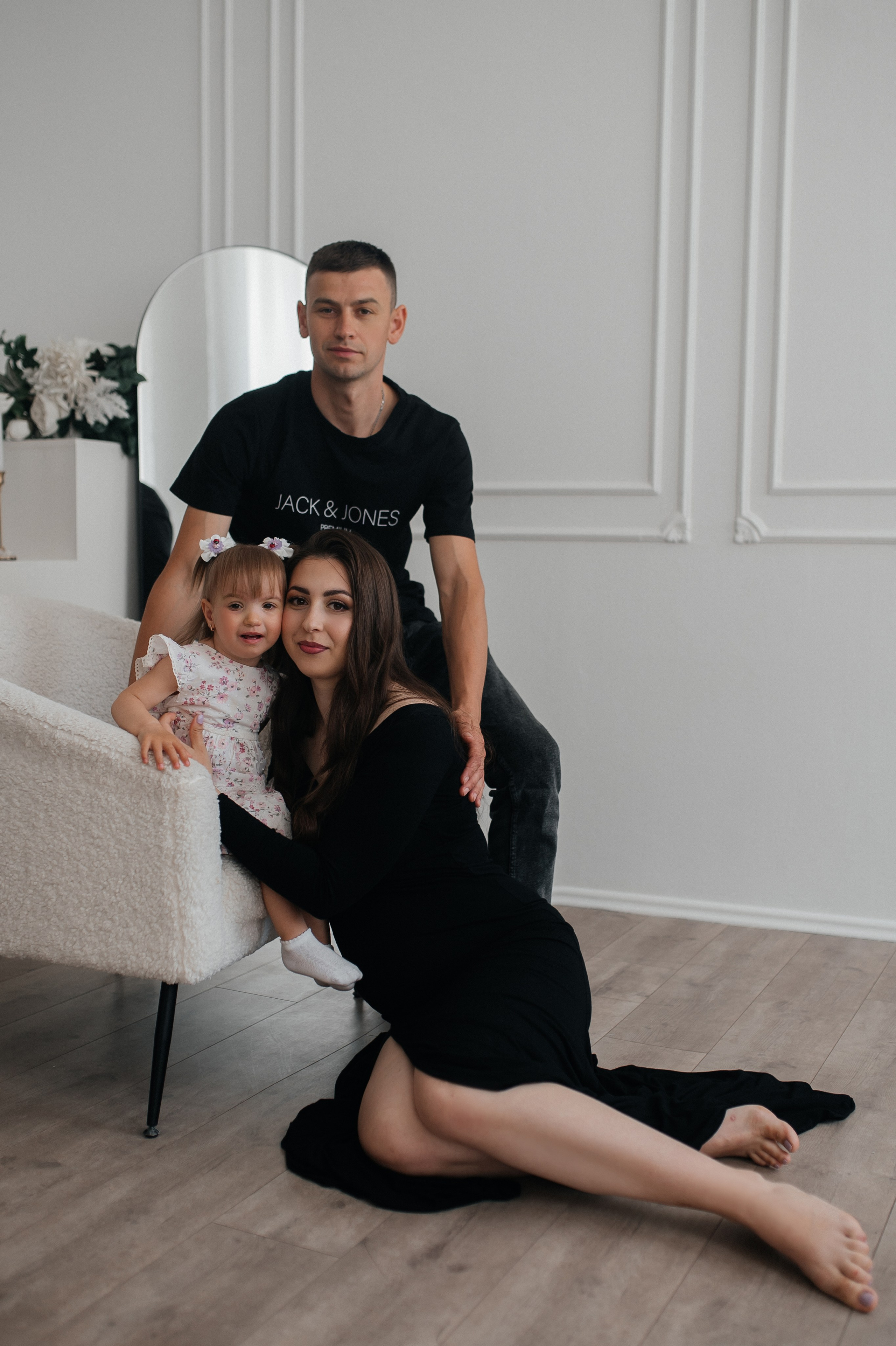 Awaiting a miracle. Wedding and family photographer