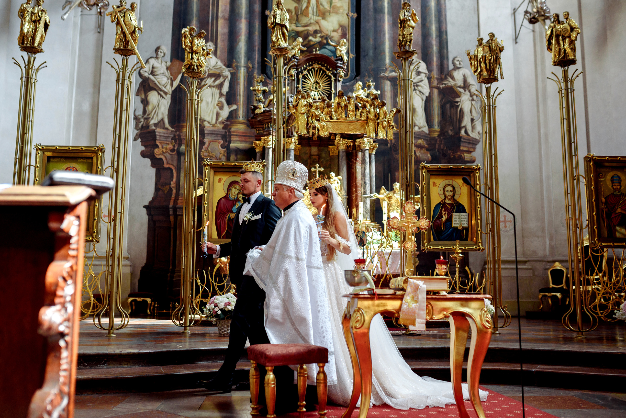 Andrew and Anita. Wedding and family photographer