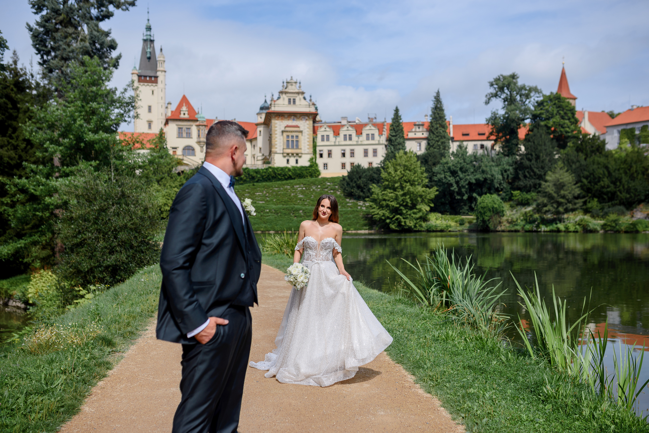 Andrew and Anita. Wedding and family photographer