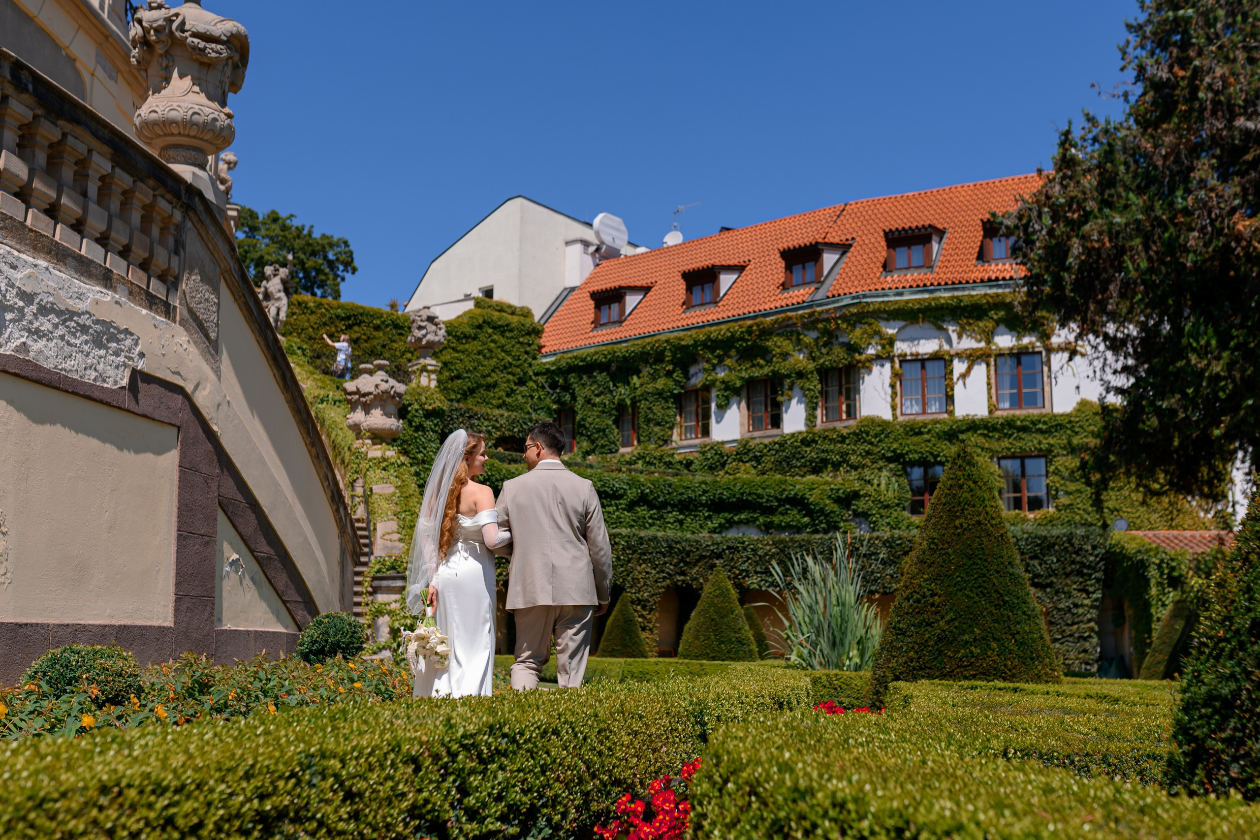 Daniel and Mariya. Wedding and family photographer