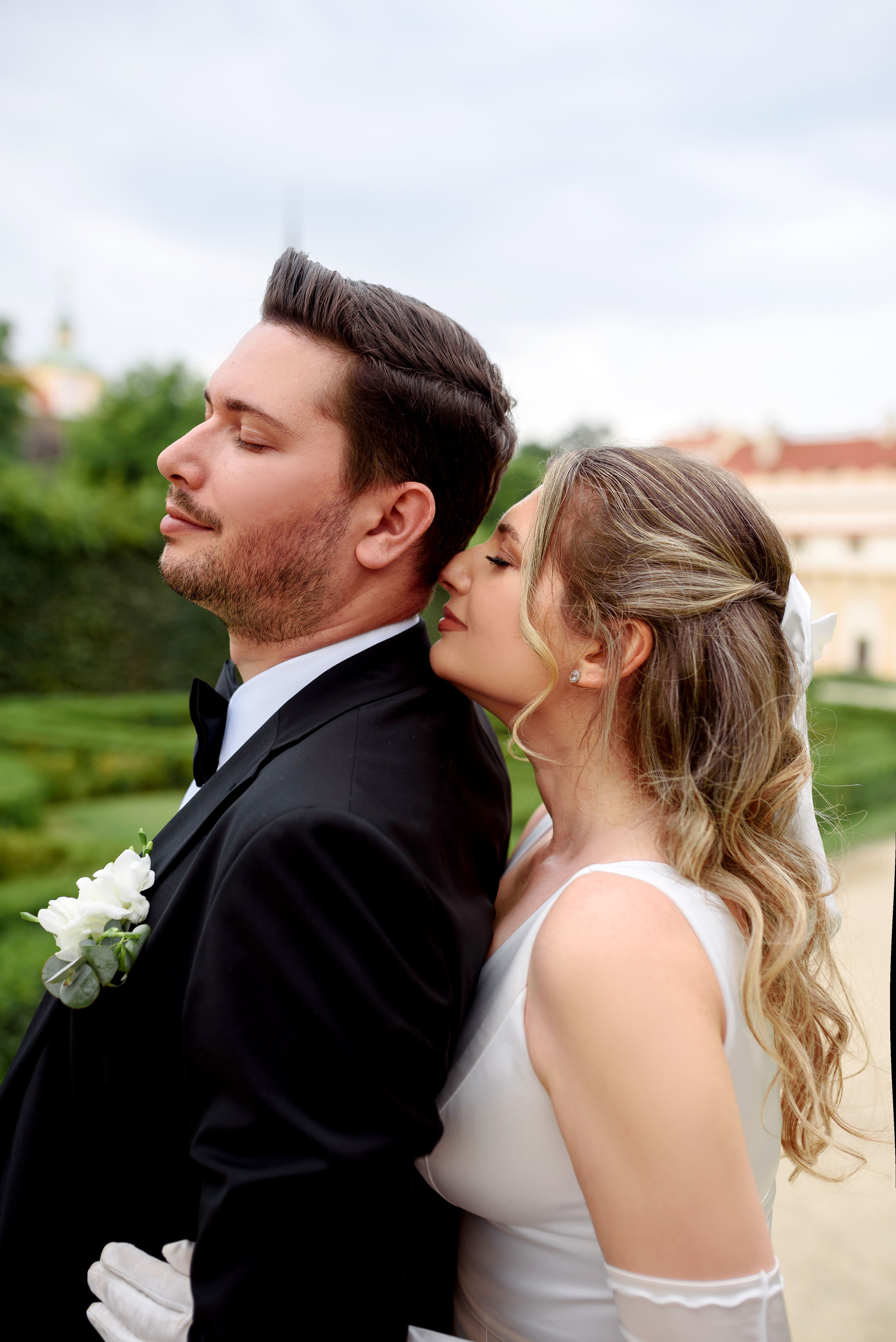 Wedding in Praha. Wedding and family photographer