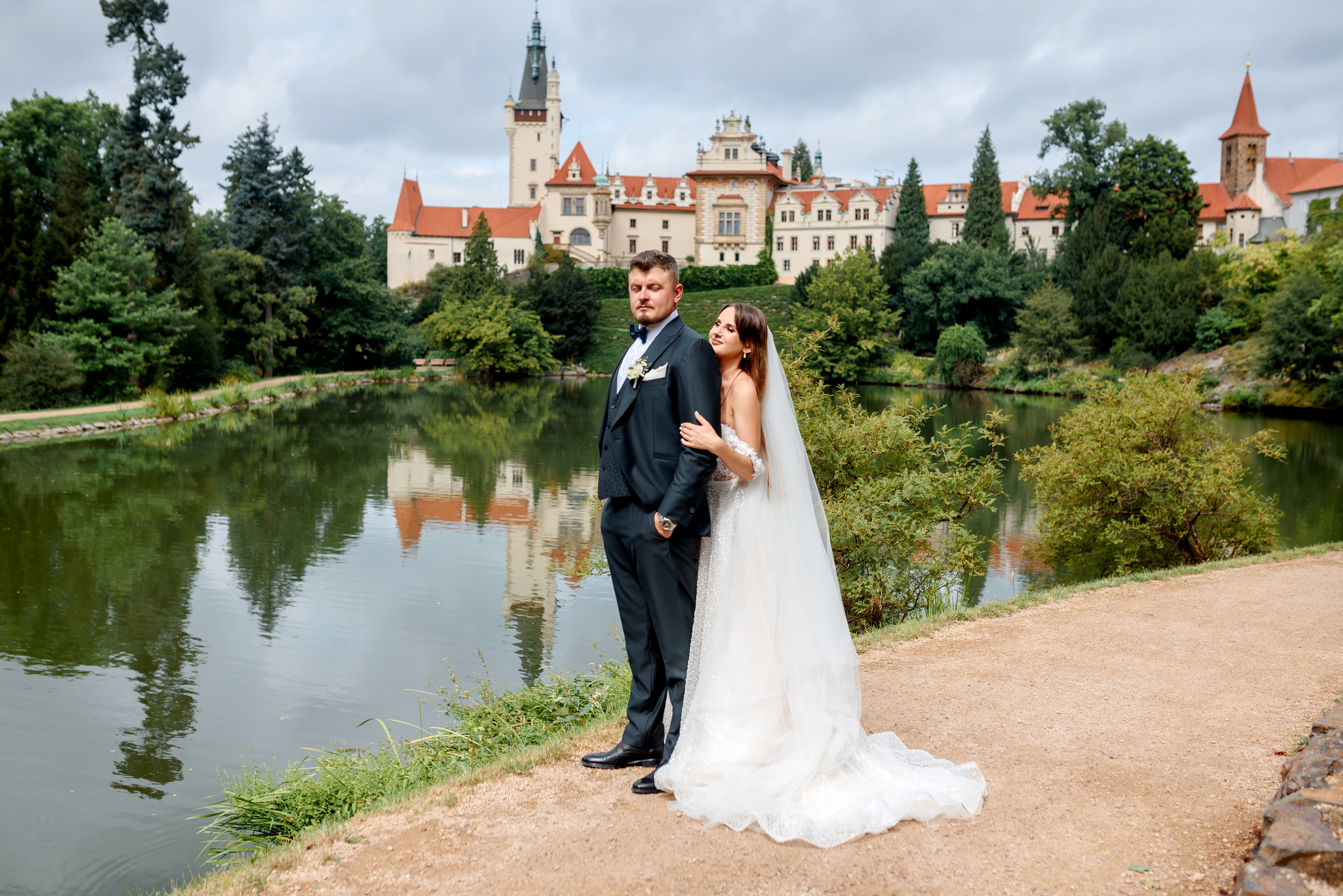 Andrew and Anita. Wedding and family photographer