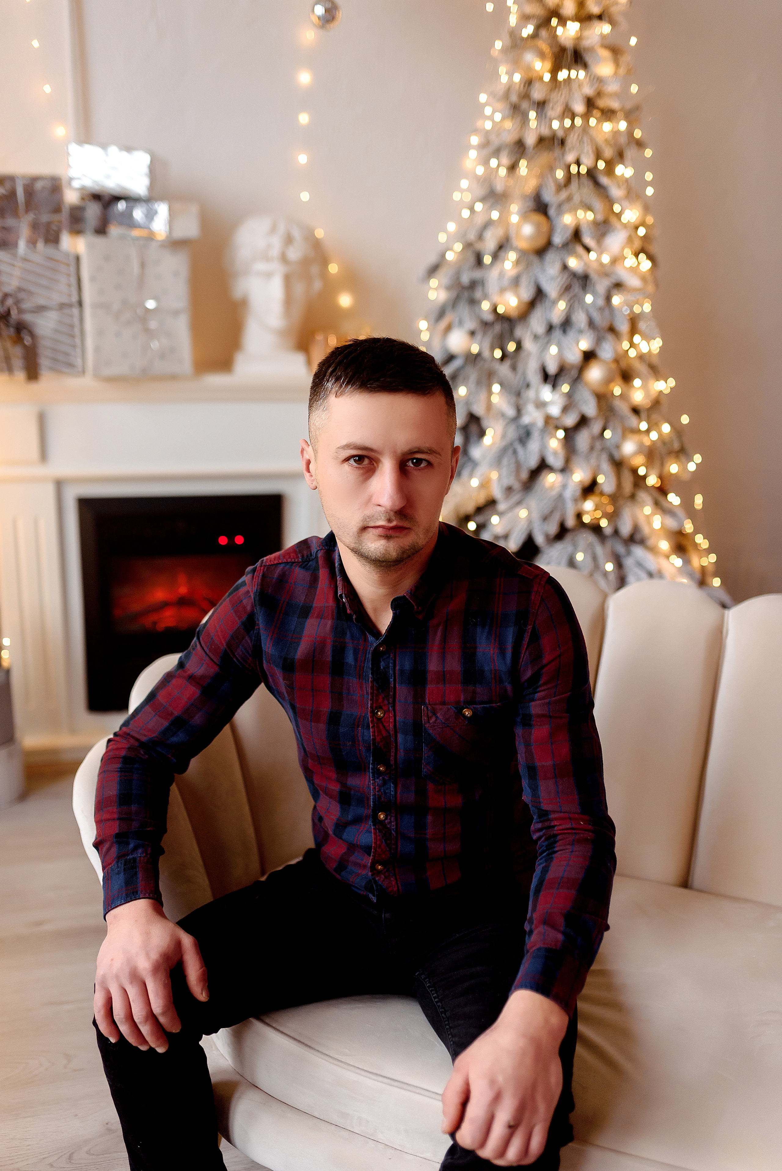 Christmas in studio. Wedding and family photographer