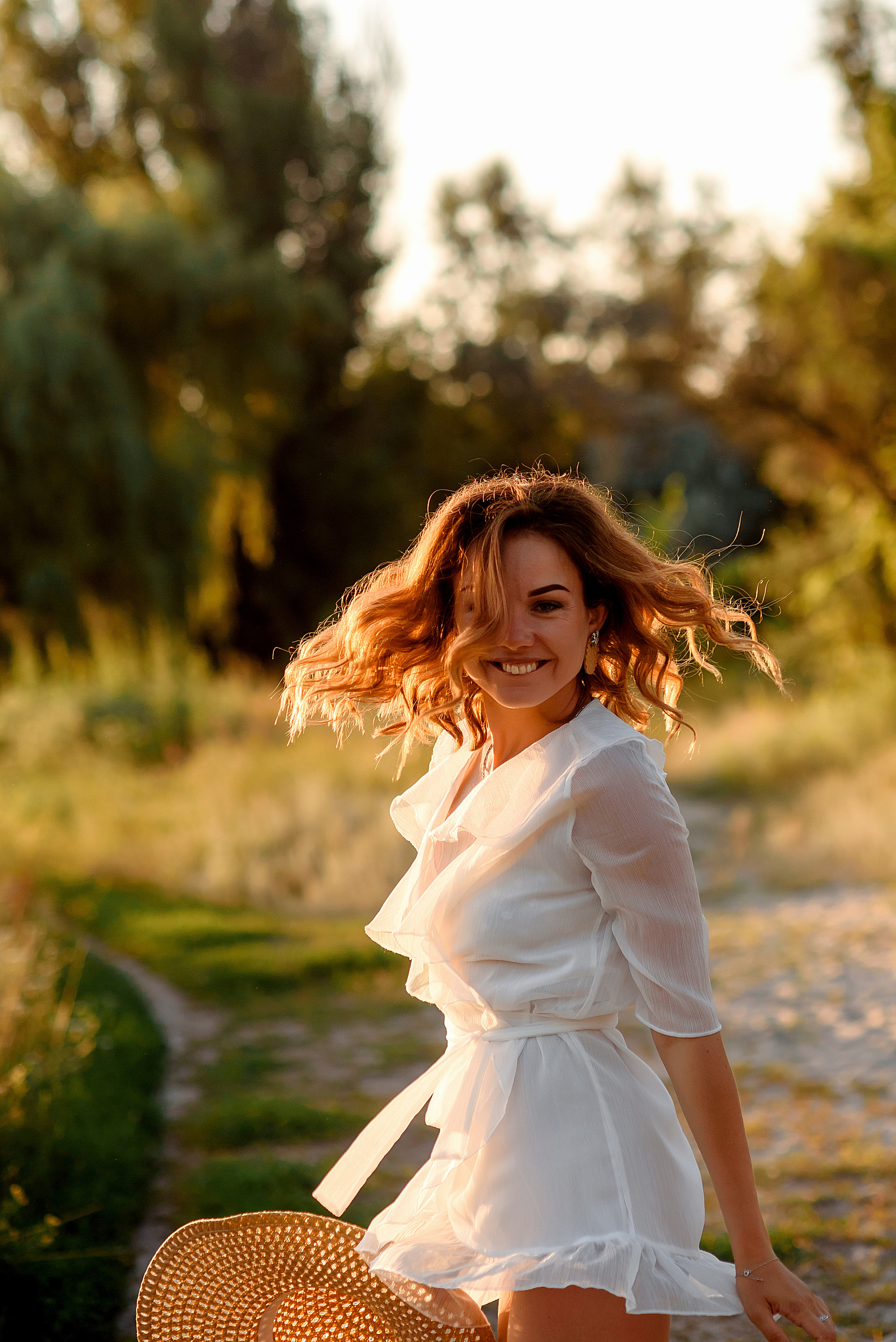 Sofi. Wedding and family photographer