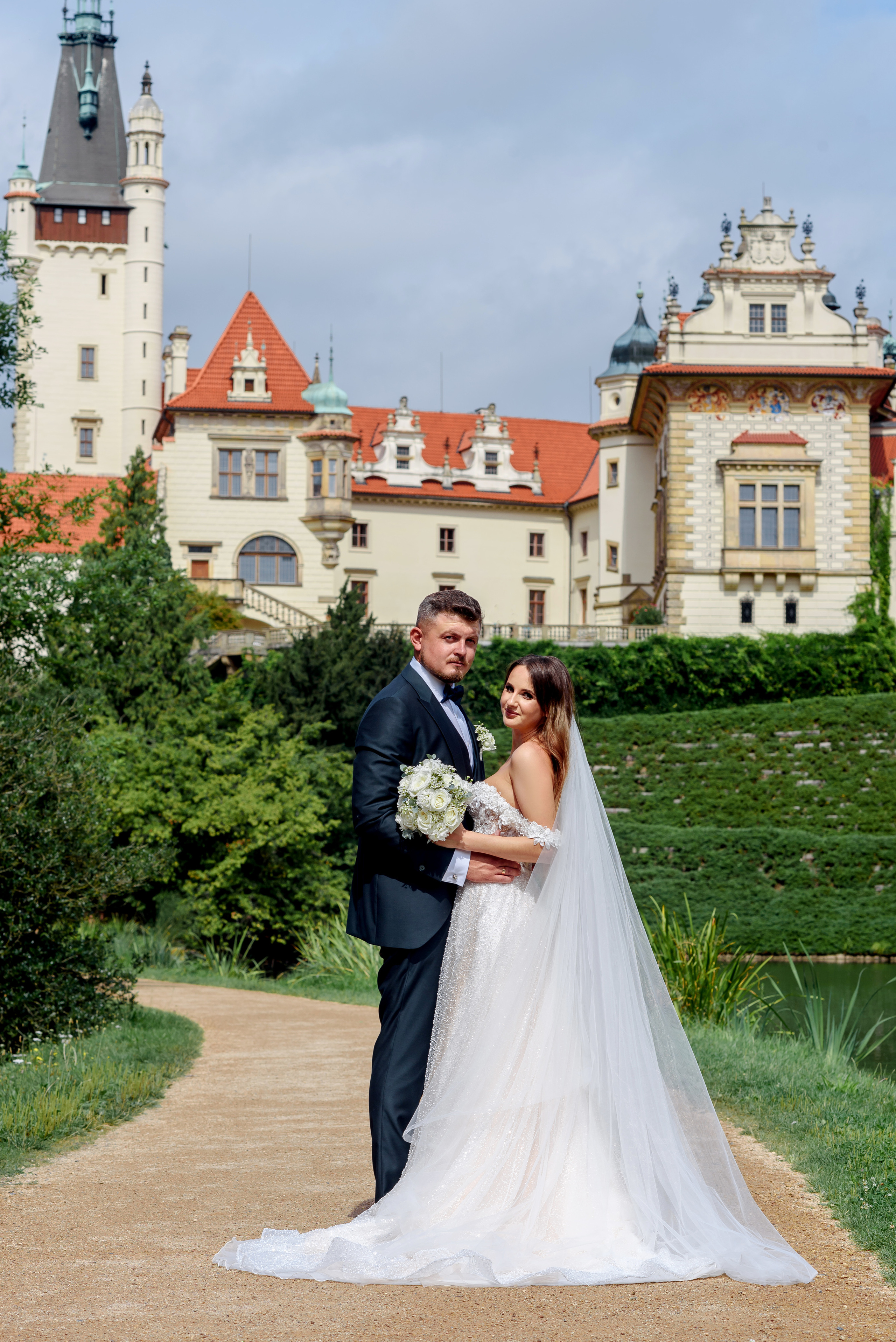 Andrew and Anita. Wedding and family photographer