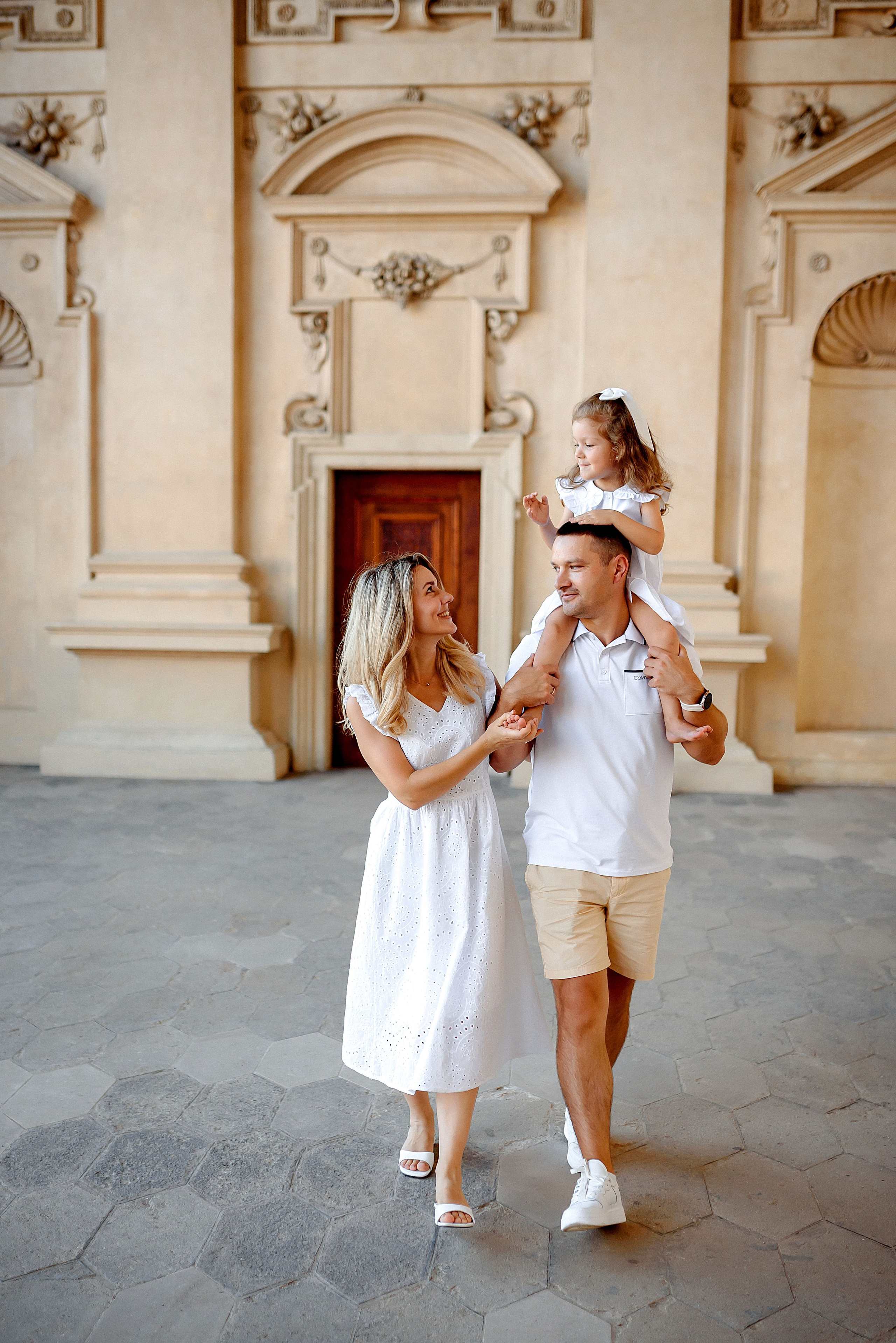 Прогулка по Праге. Wedding and family photographer