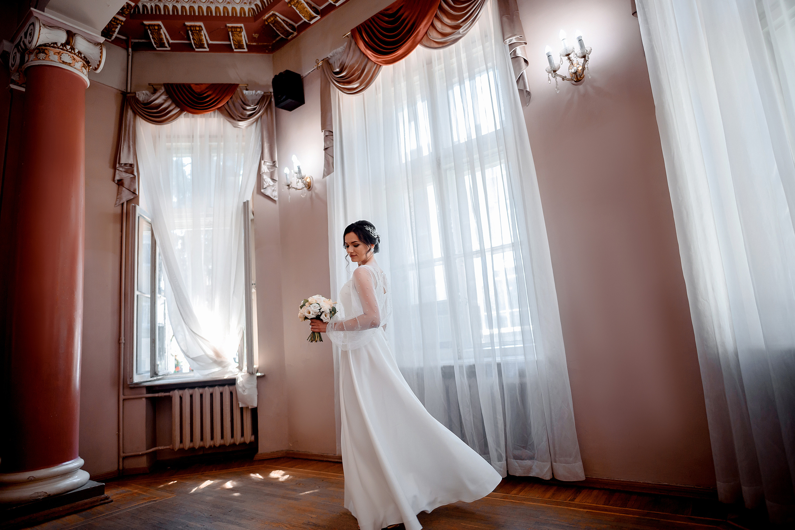 Центральный загс, Лес у Каравана и Собор на Гоголя. Wedding and family photographer