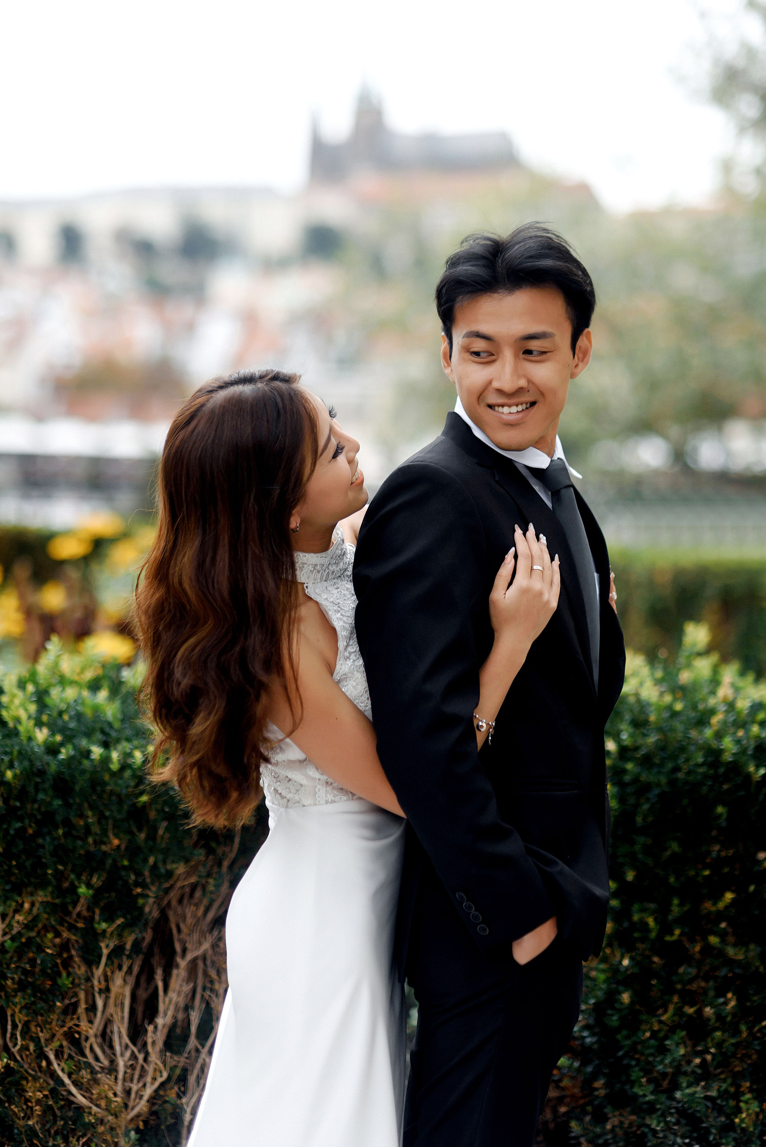Friends from Singapore. Wedding and family photographer