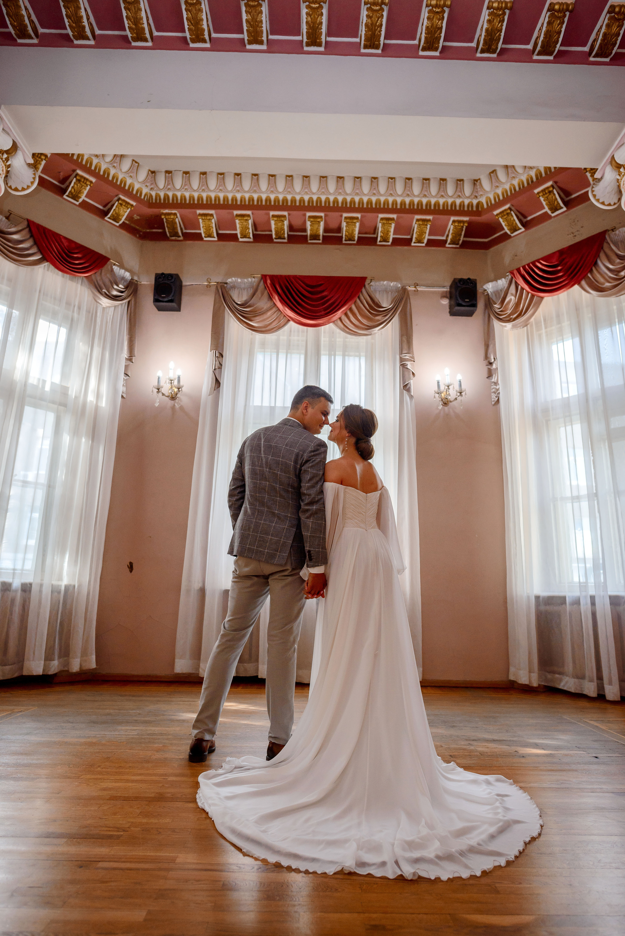 Центральный дворец, Дом Архитектора и парк Шевченко. Wedding and family photographer