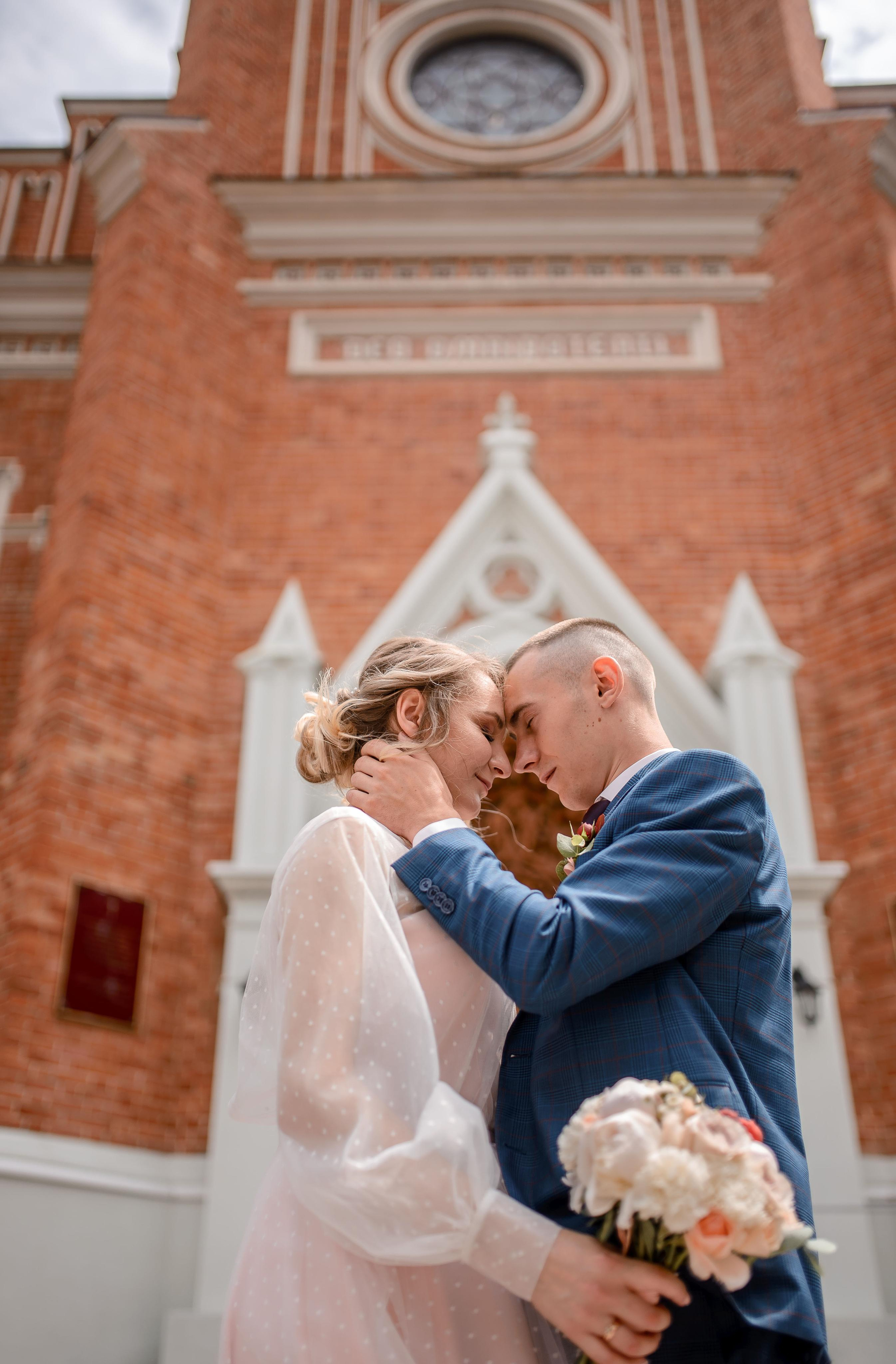 Отель Де Голь и Собор на Гоголя. Wedding and family photographer