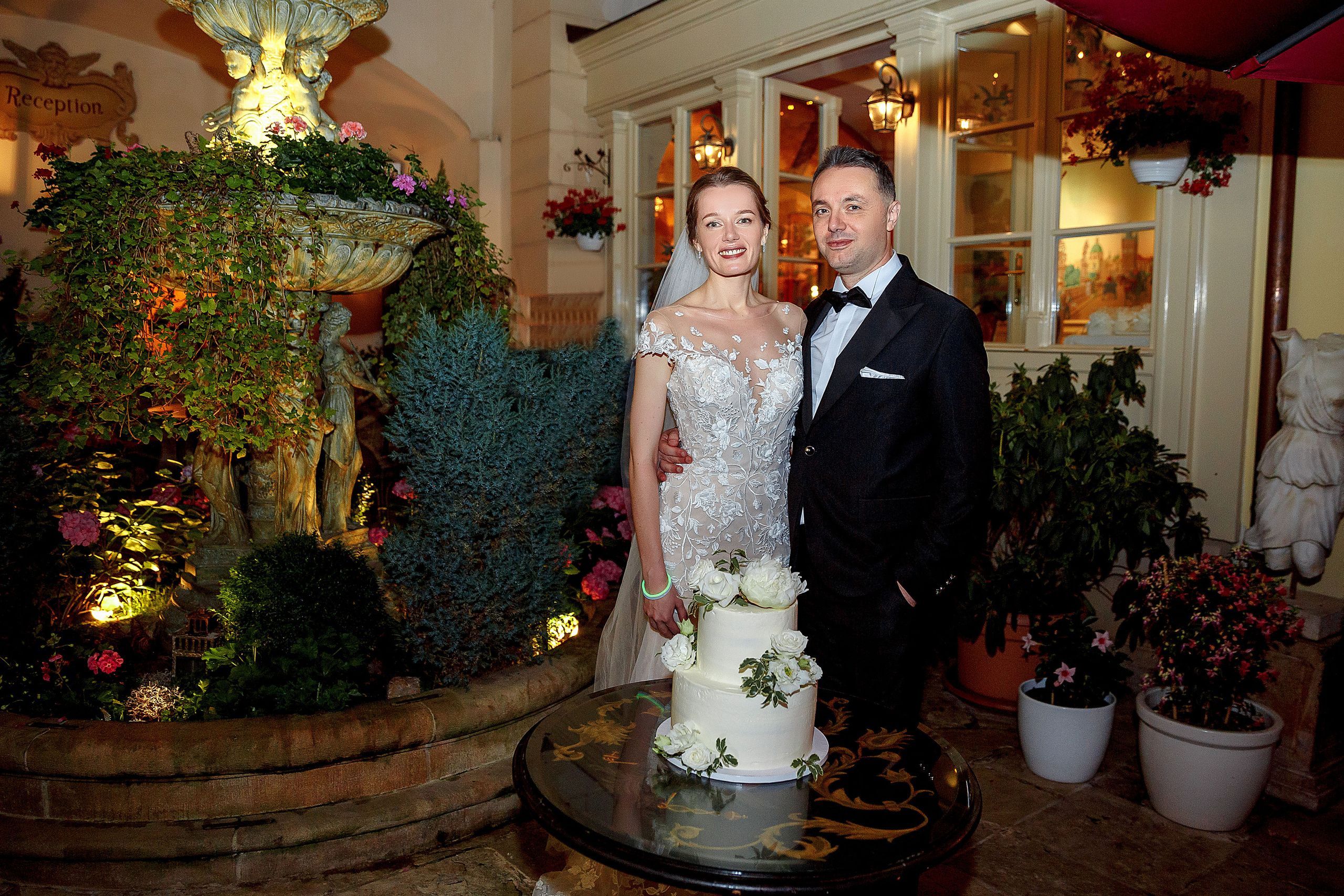 Cloudio and Alena. Wedding and family photographer