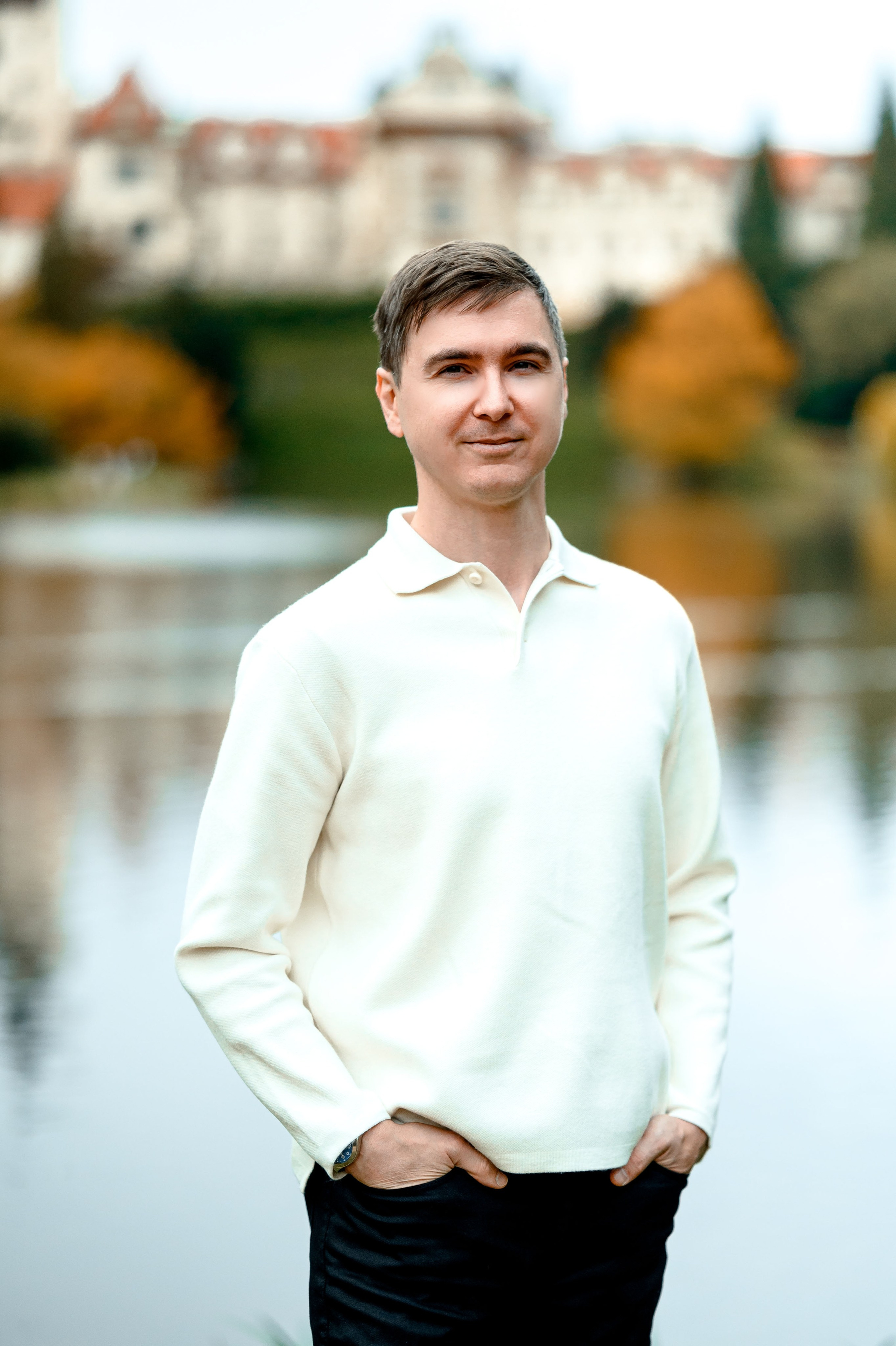 Autumn 2024. Wedding and family photographer