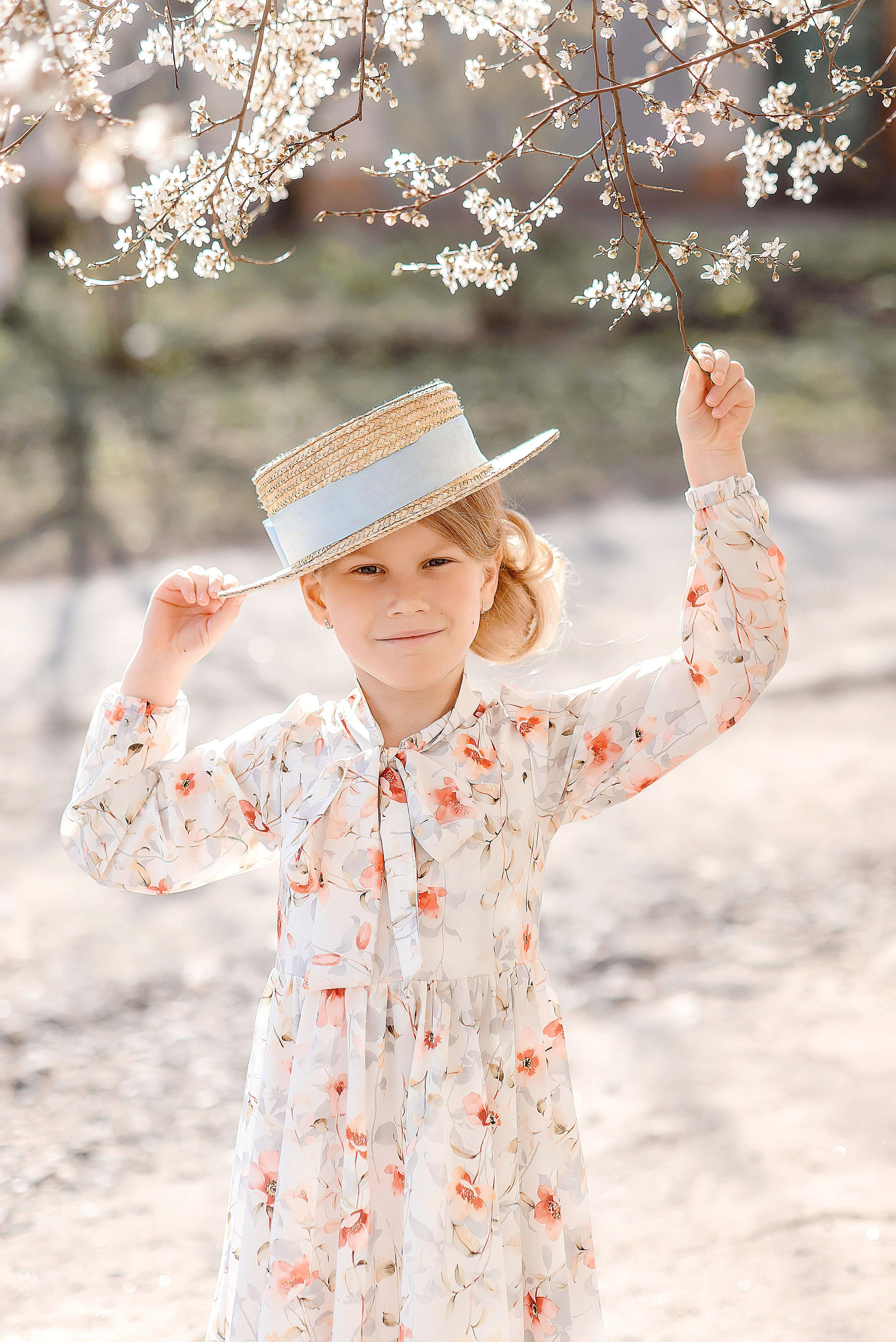Весна, цветение. Wedding and family photographer