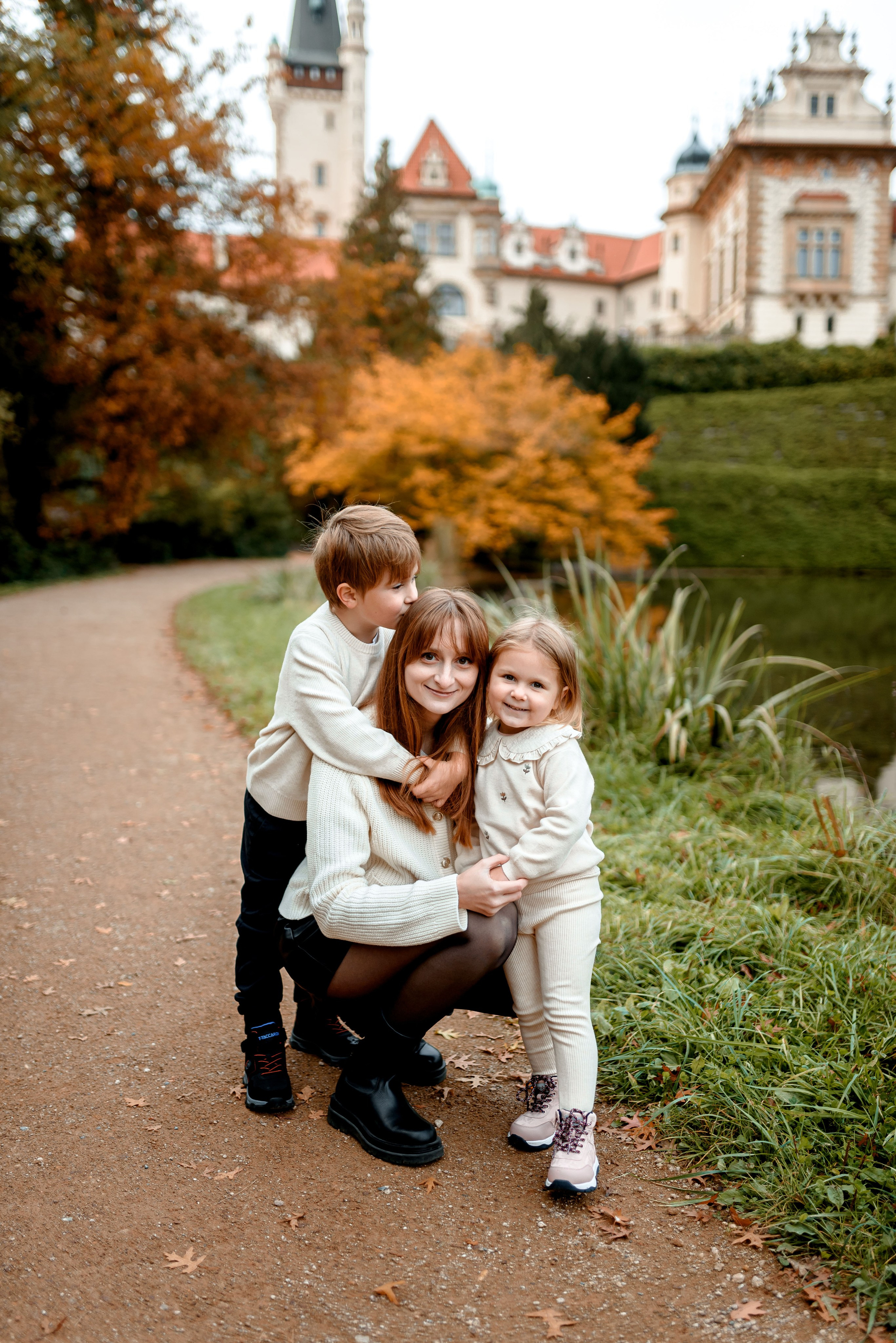 Autumn 2024. Wedding and family photographer