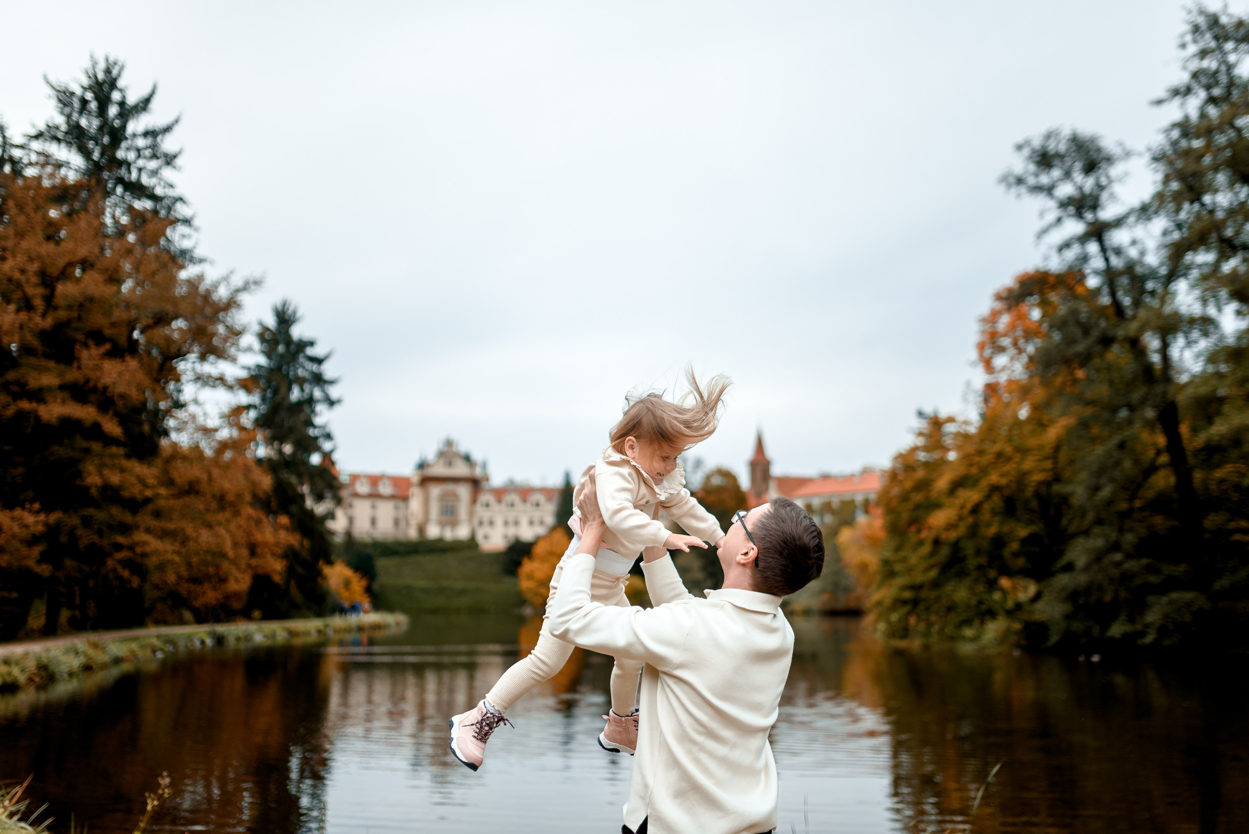 Autumn 2024. Wedding and family photographer