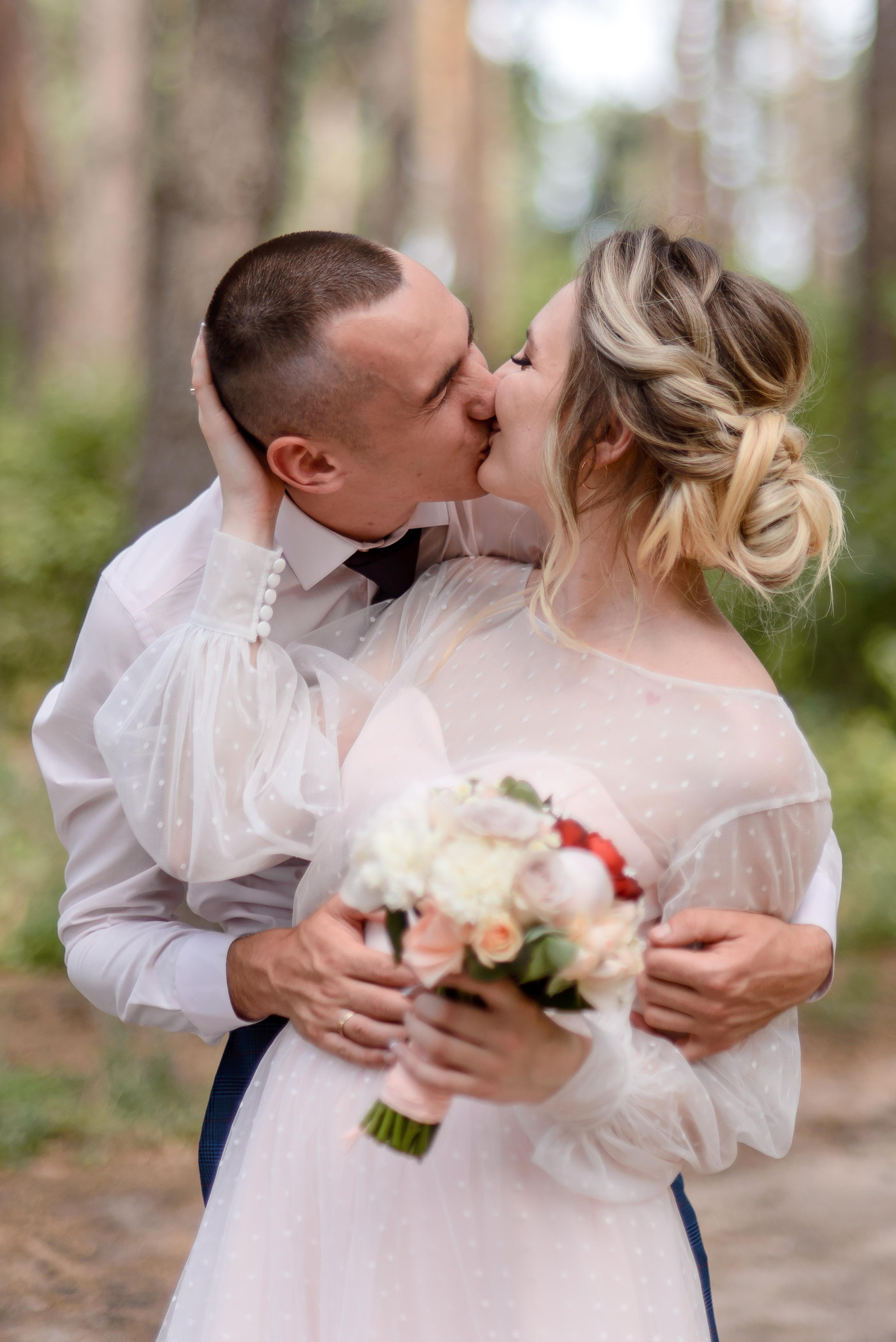 Отель Де Голь и Собор на Гоголя. Wedding and family photographer