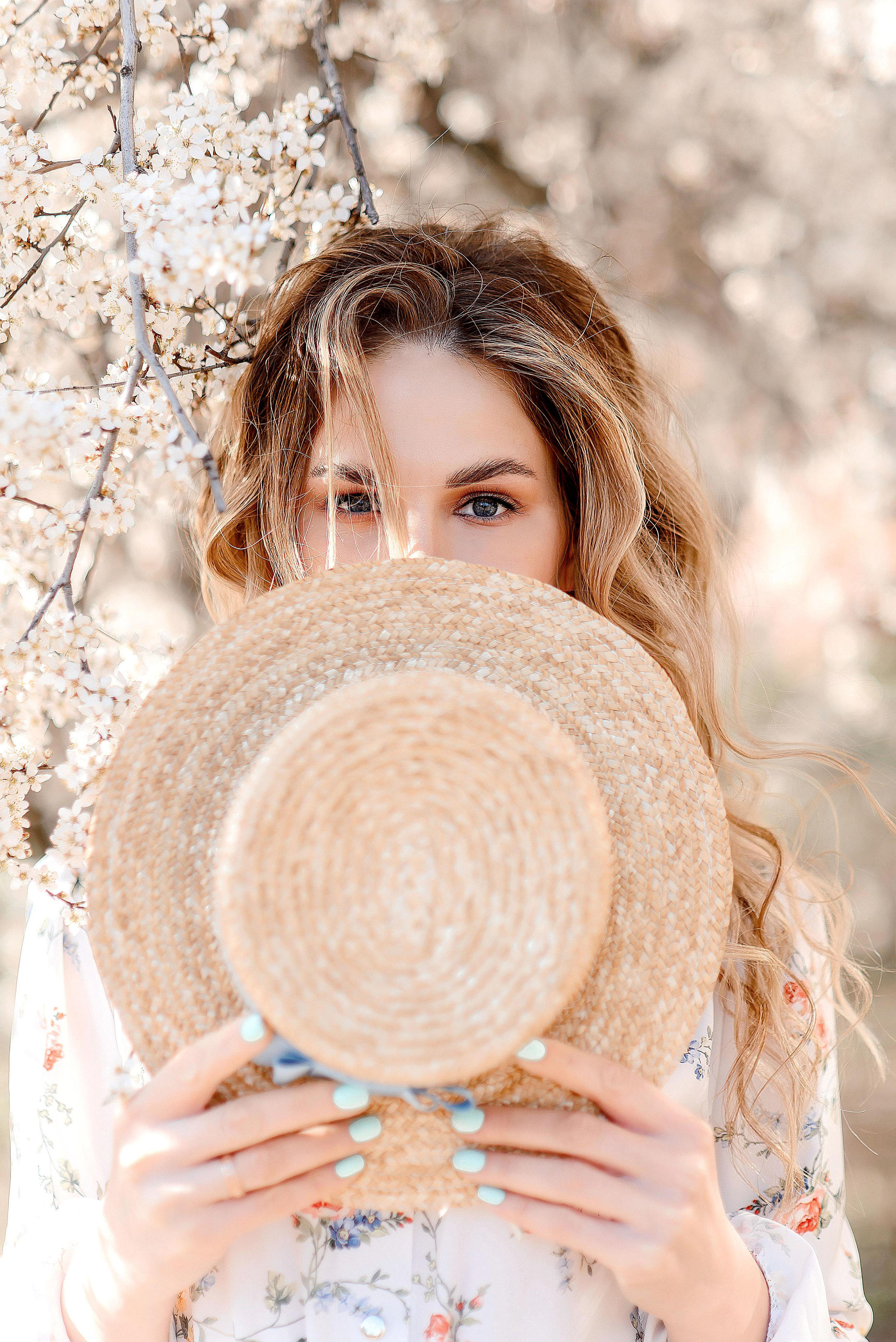 Весна, цветение. Wedding and family photographer