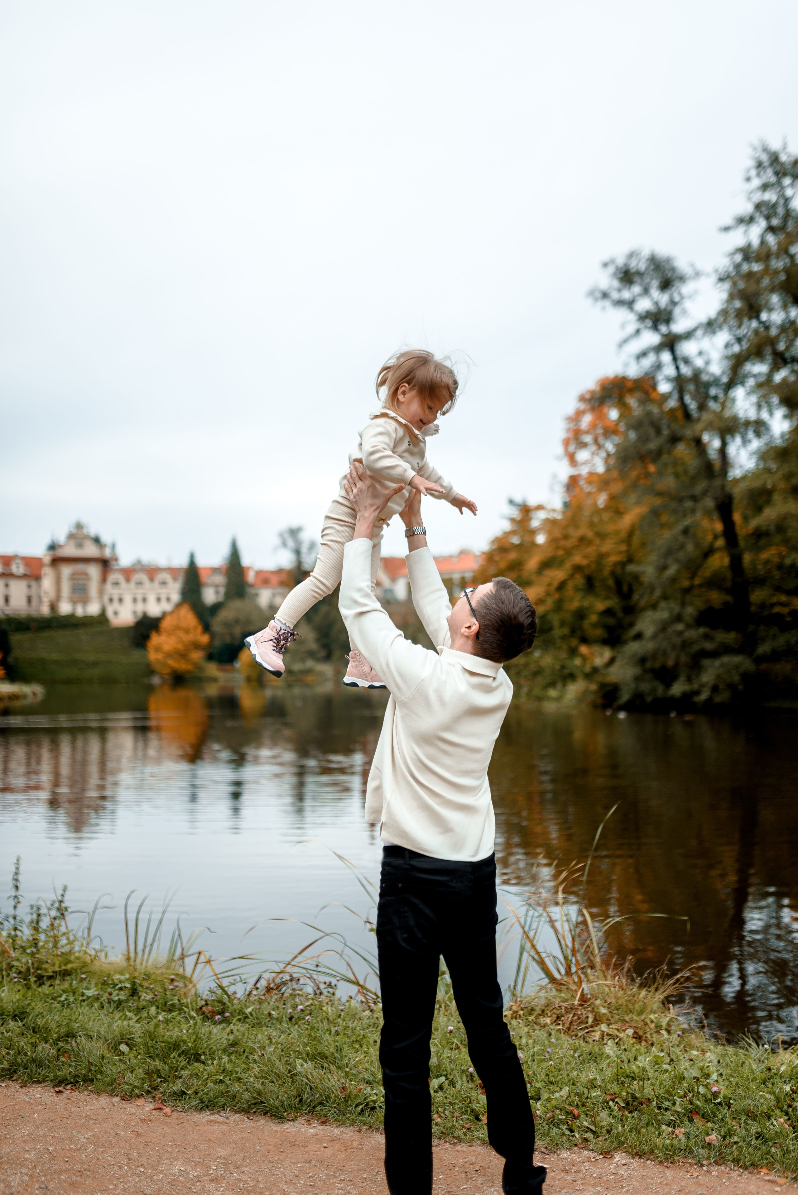 Autumn 2024. Wedding and family photographer