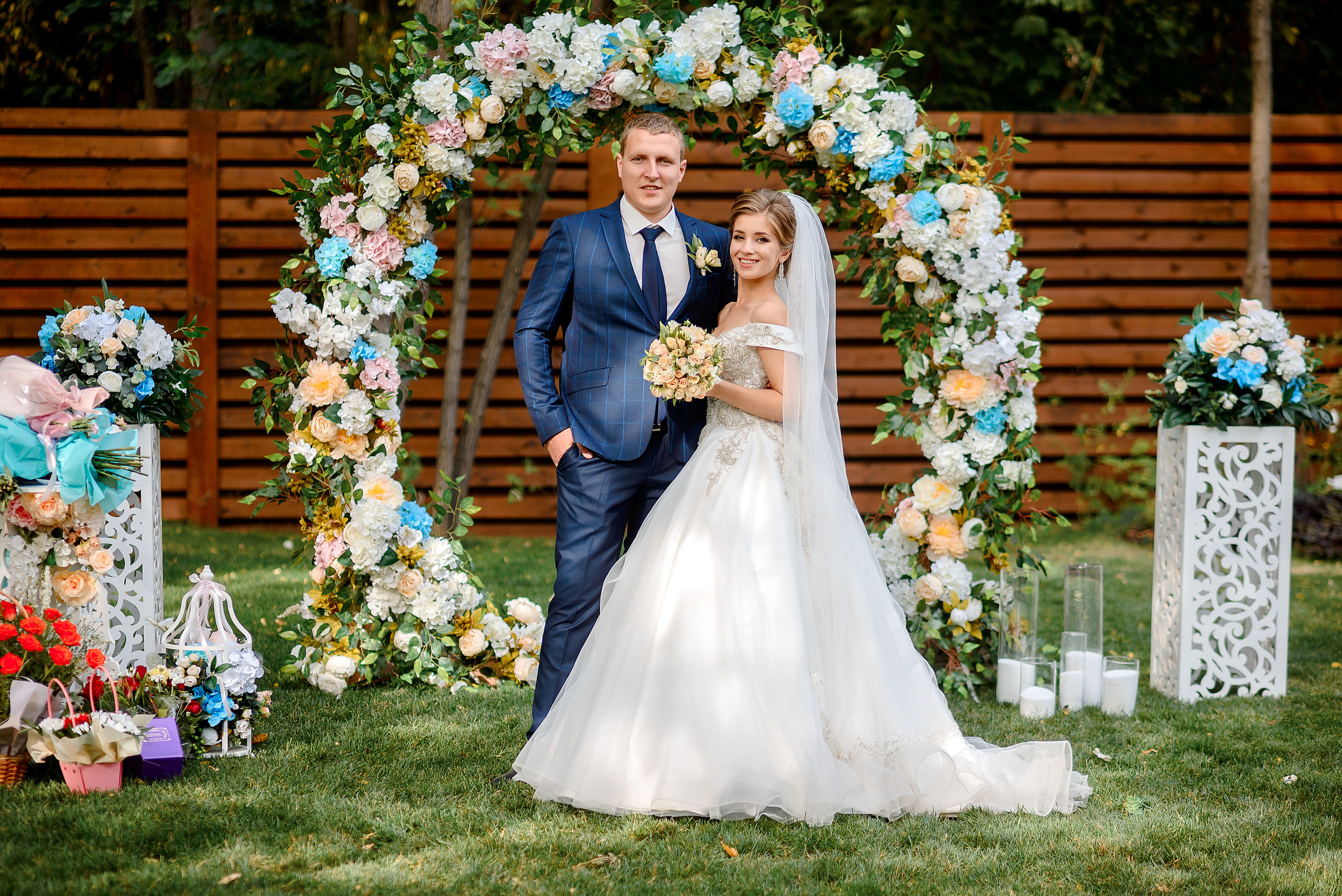 Отель ДеГоль и Панське село. Wedding and family photographer