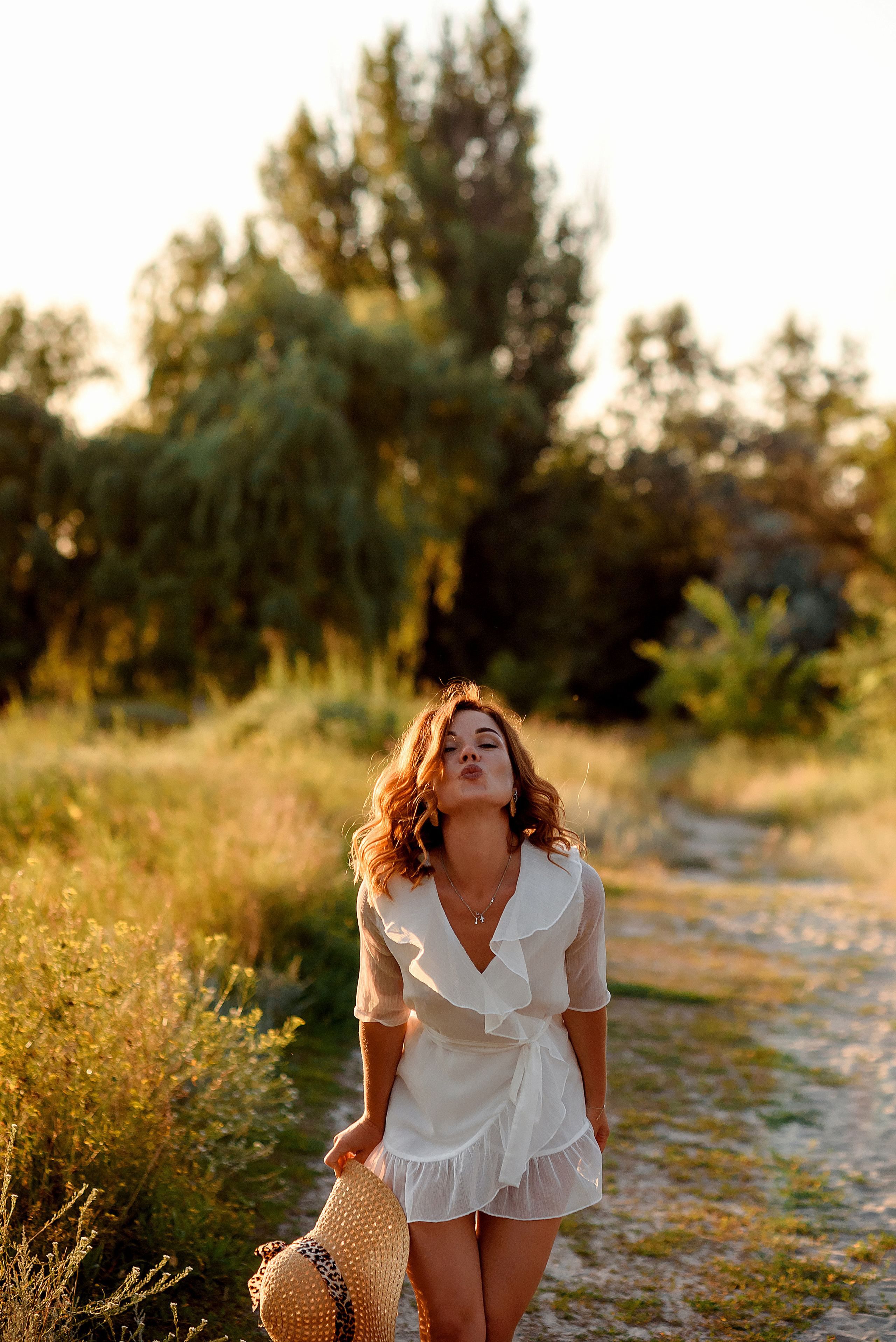 Sofi. Wedding and family photographer