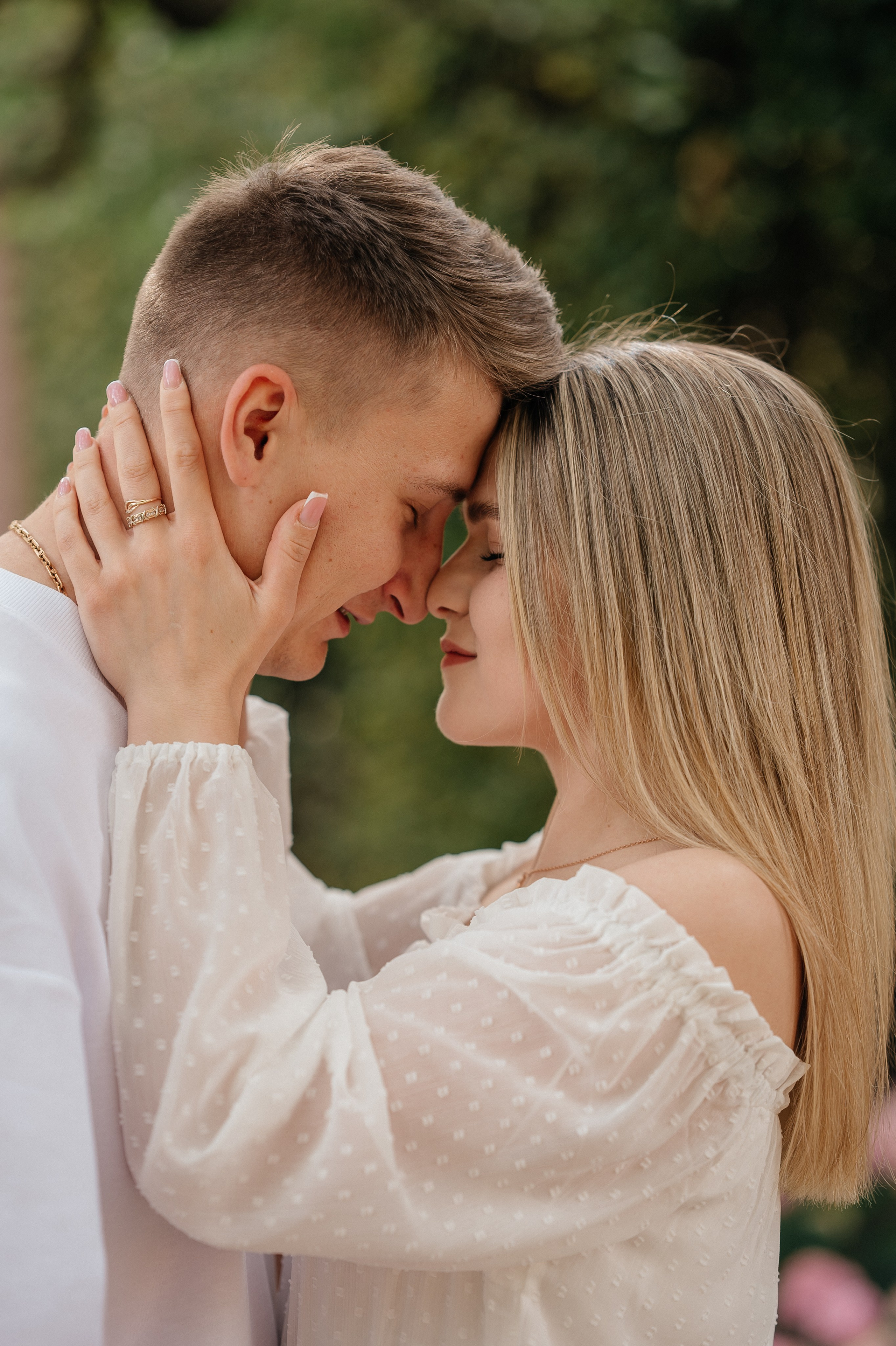 She said “Yes”. Wedding and family photographer