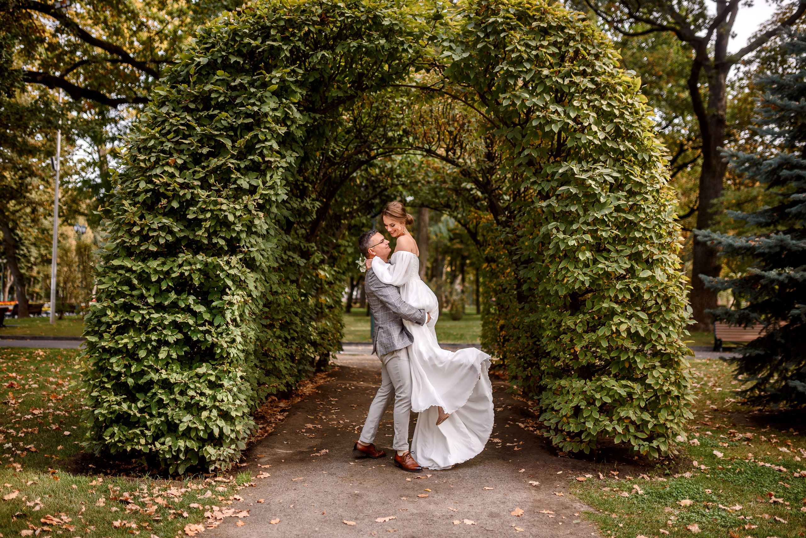 Центральный дворец, Дом Архитектора и парк Шевченко. Wedding and family photographer