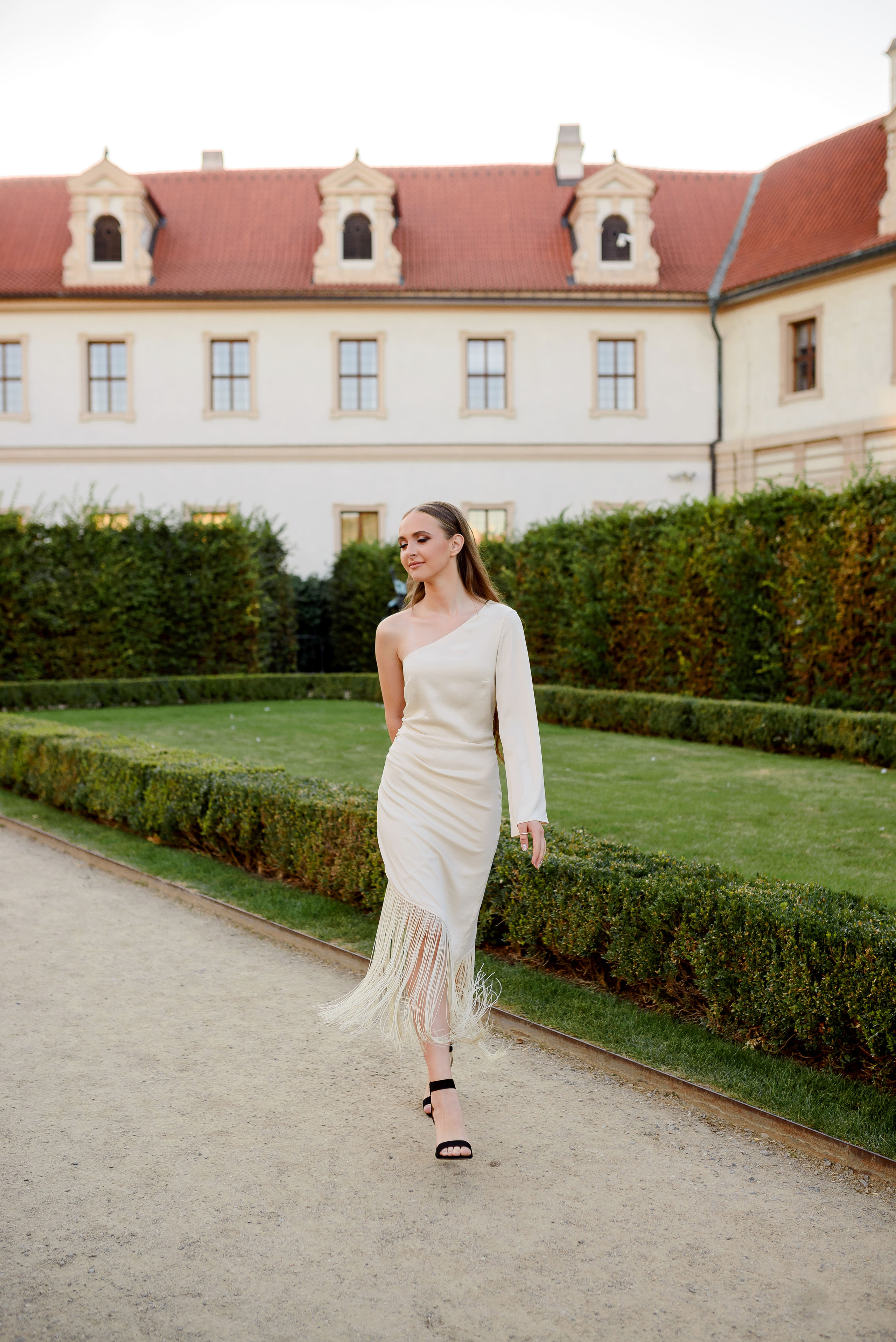 Dasha. Wedding and family photographer