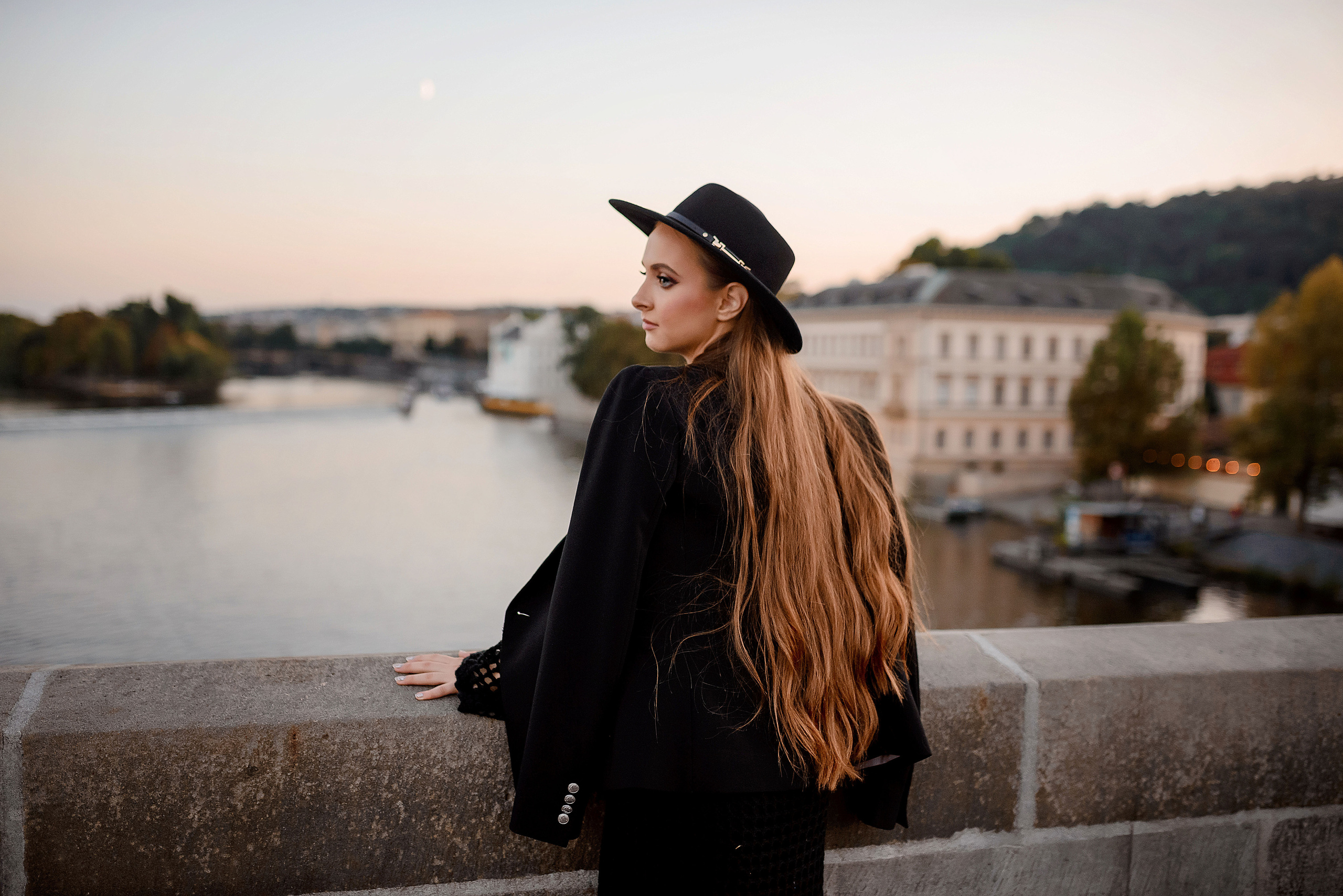 Dasha. Wedding and family photographer