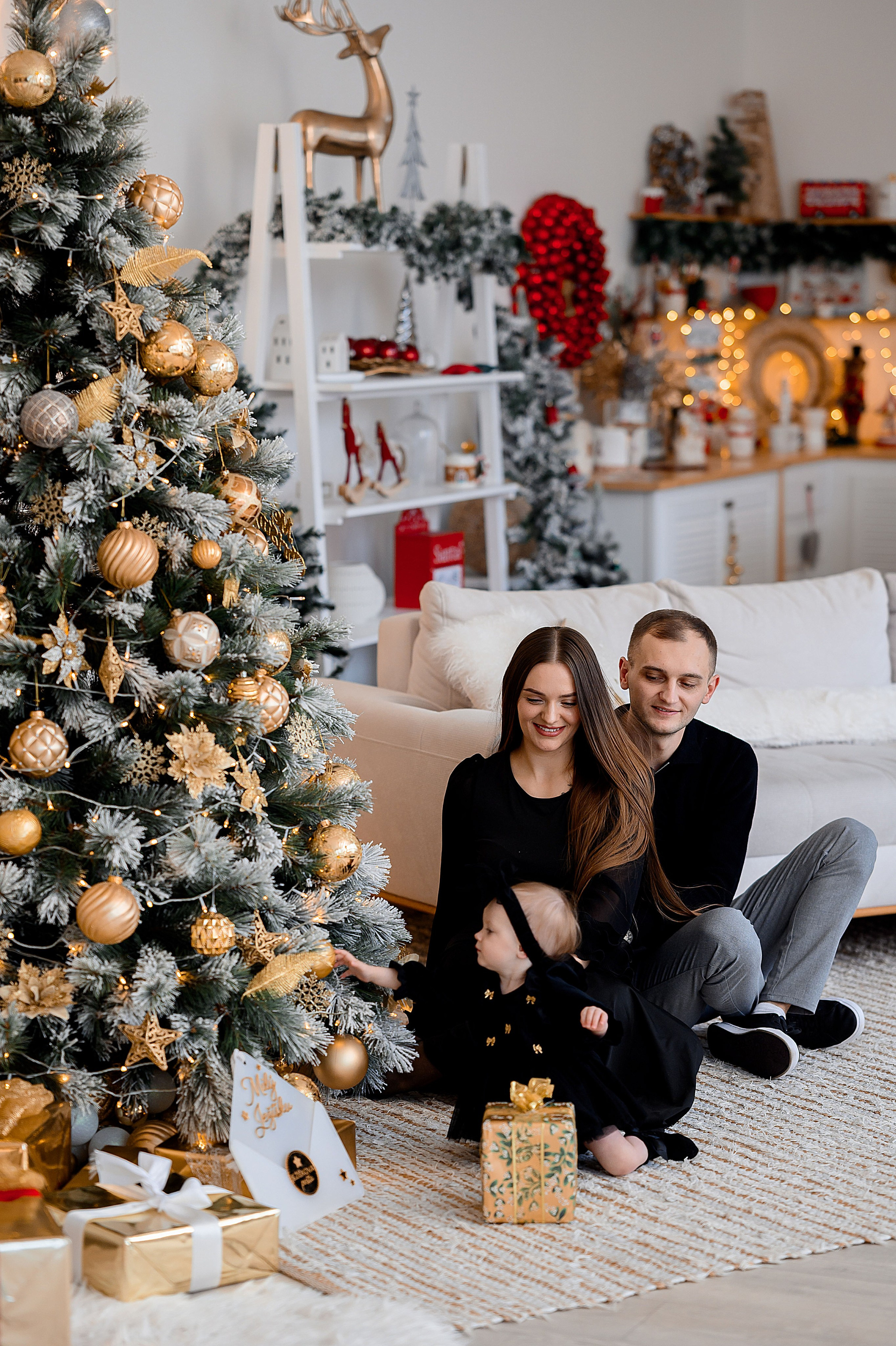 December 2024. Wedding and family photographer