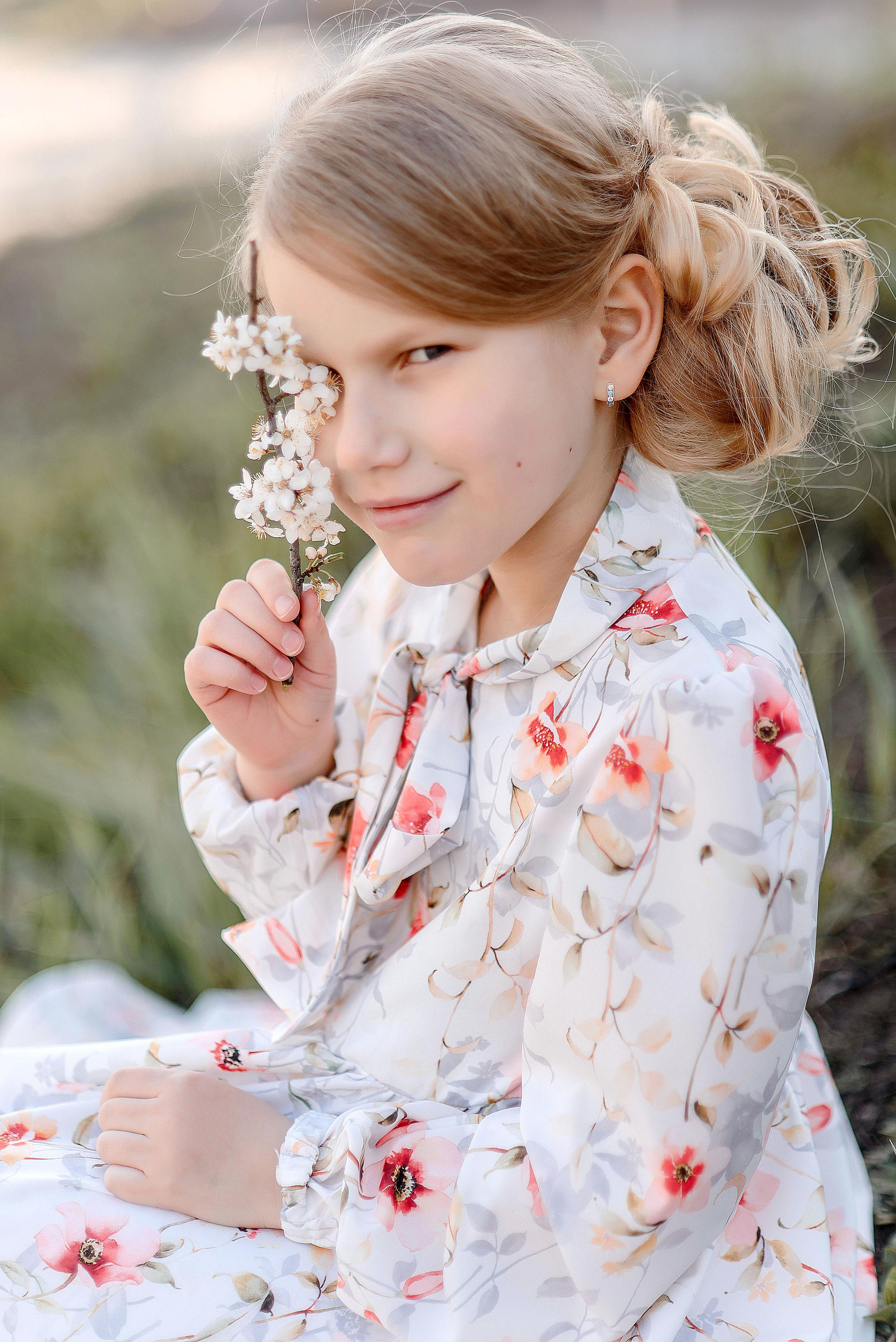Весна, цветение. Wedding and family photographer