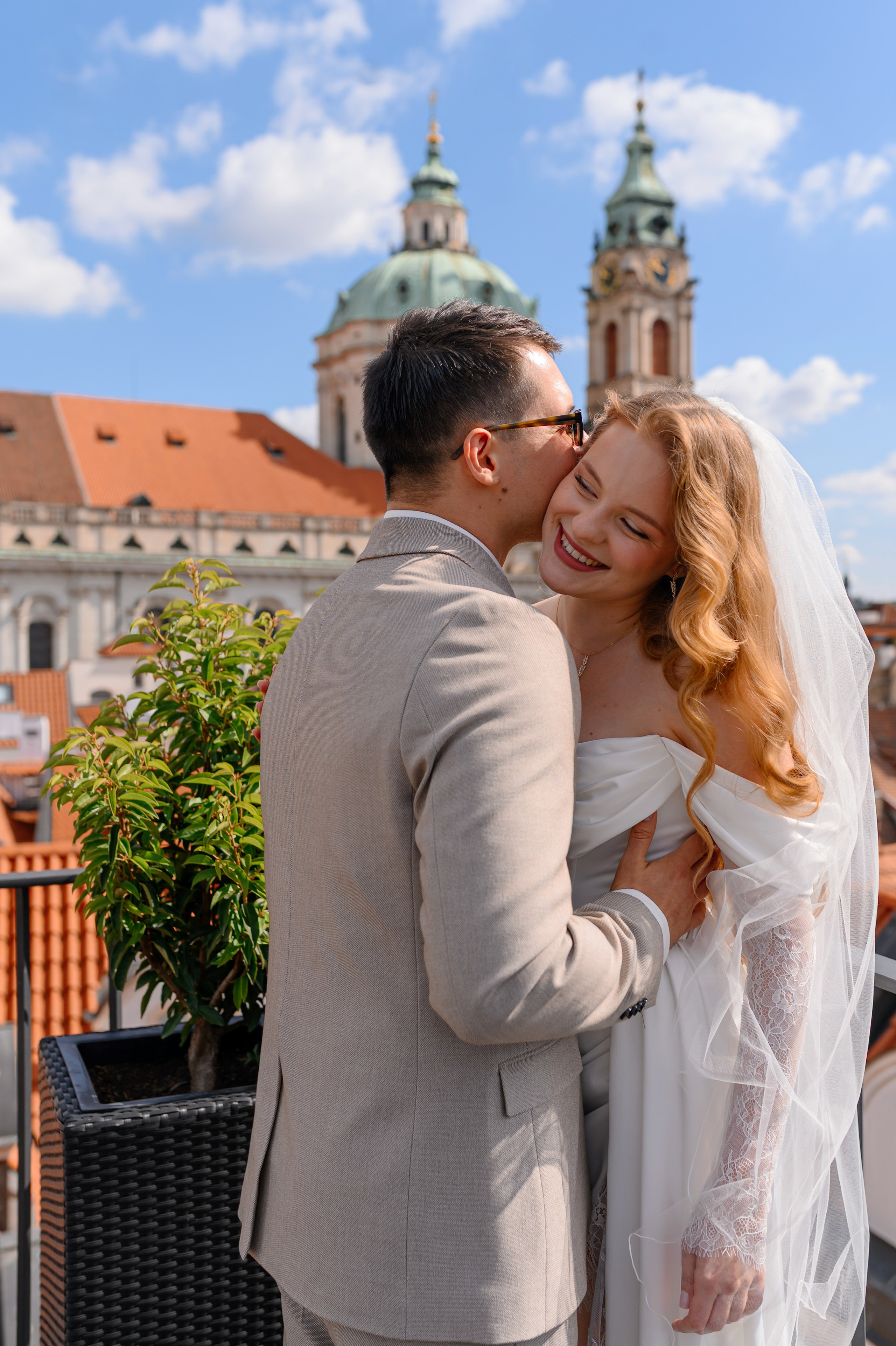 Daniel and Mariya. Wedding and family photographer