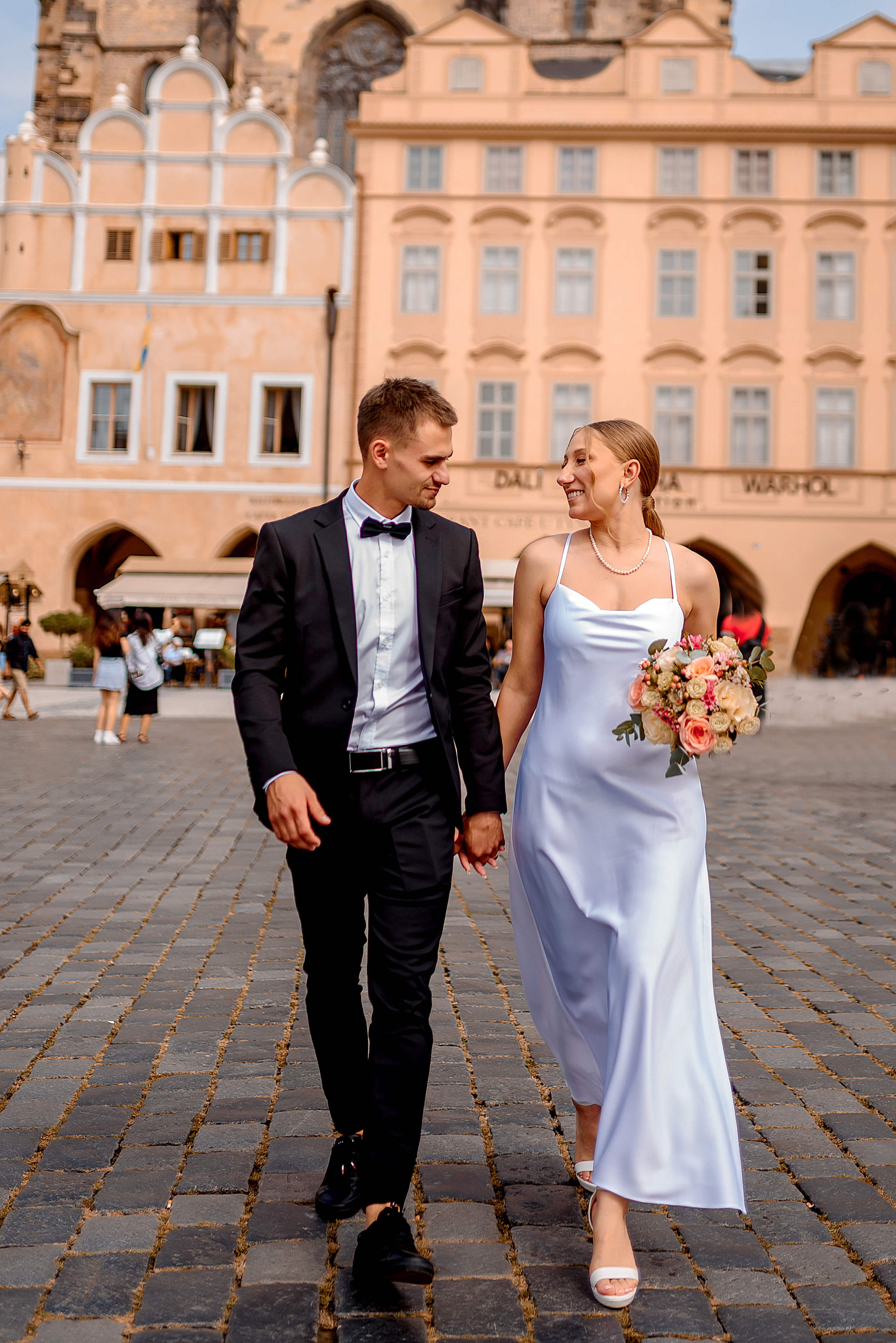 Valdštejnská zahrada. Wedding and family photographer