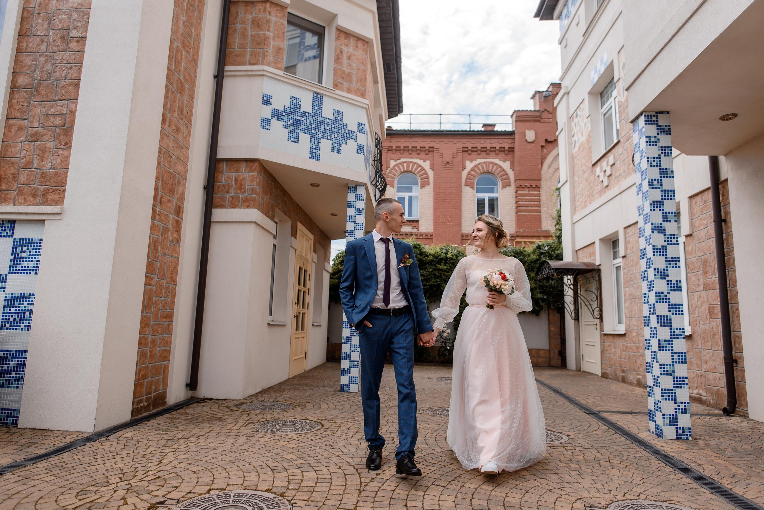 Отель Де Голь и Собор на Гоголя. Wedding and family photographer