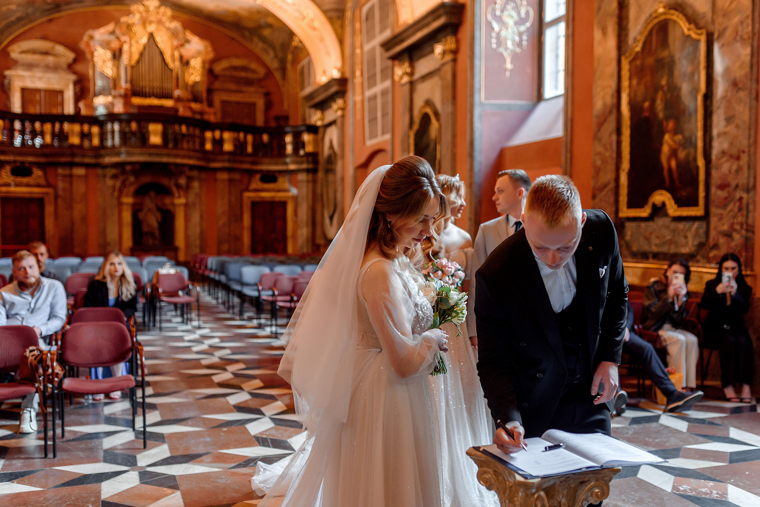 Maxim and Vika. Wedding and family photographer