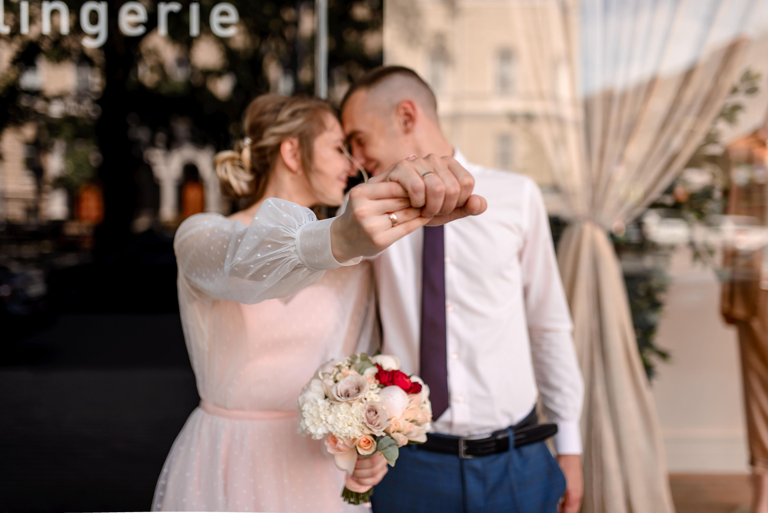 Отель Де Голь и Собор на Гоголя. Wedding and family photographer