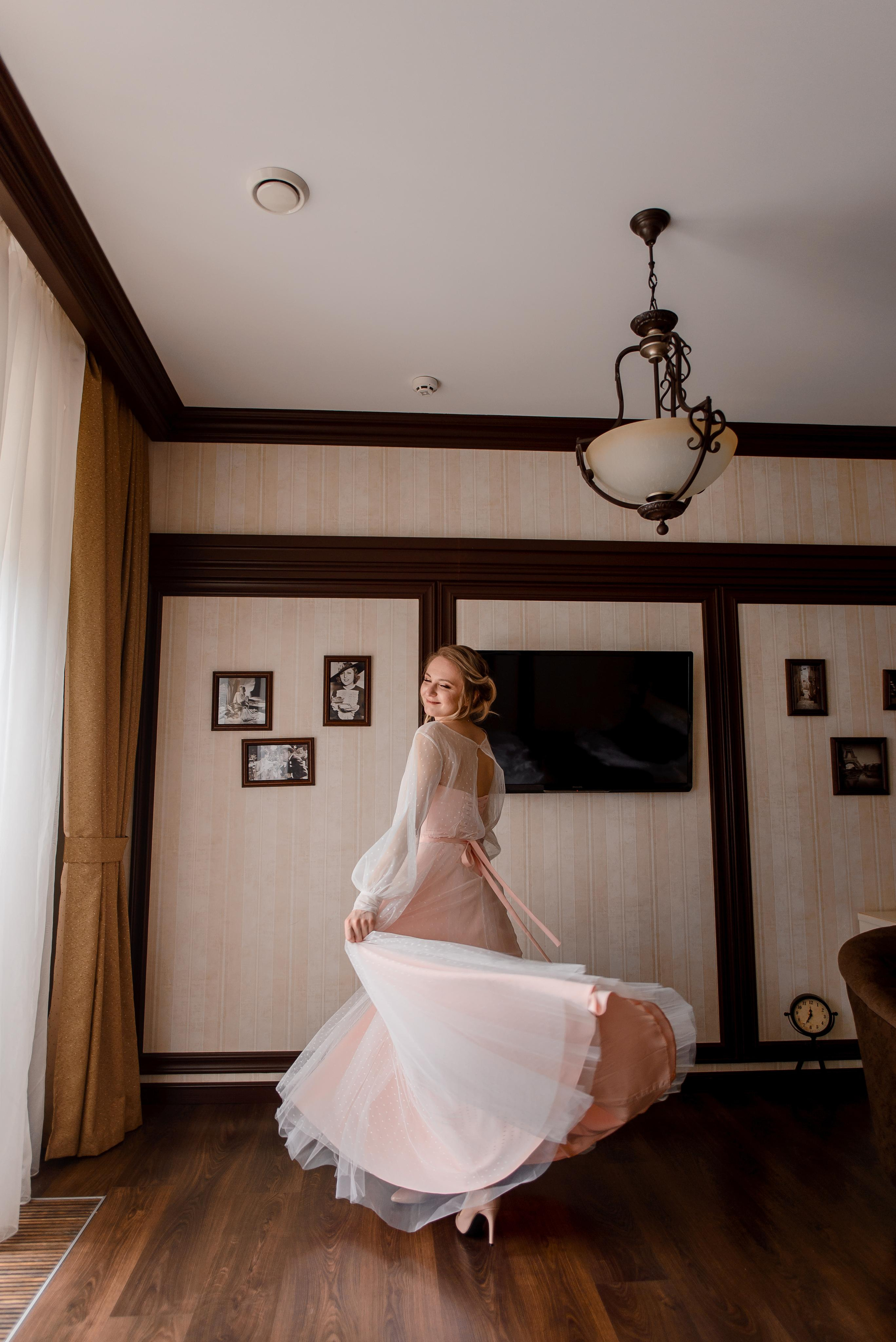 Отель Де Голь и Собор на Гоголя. Wedding and family photographer