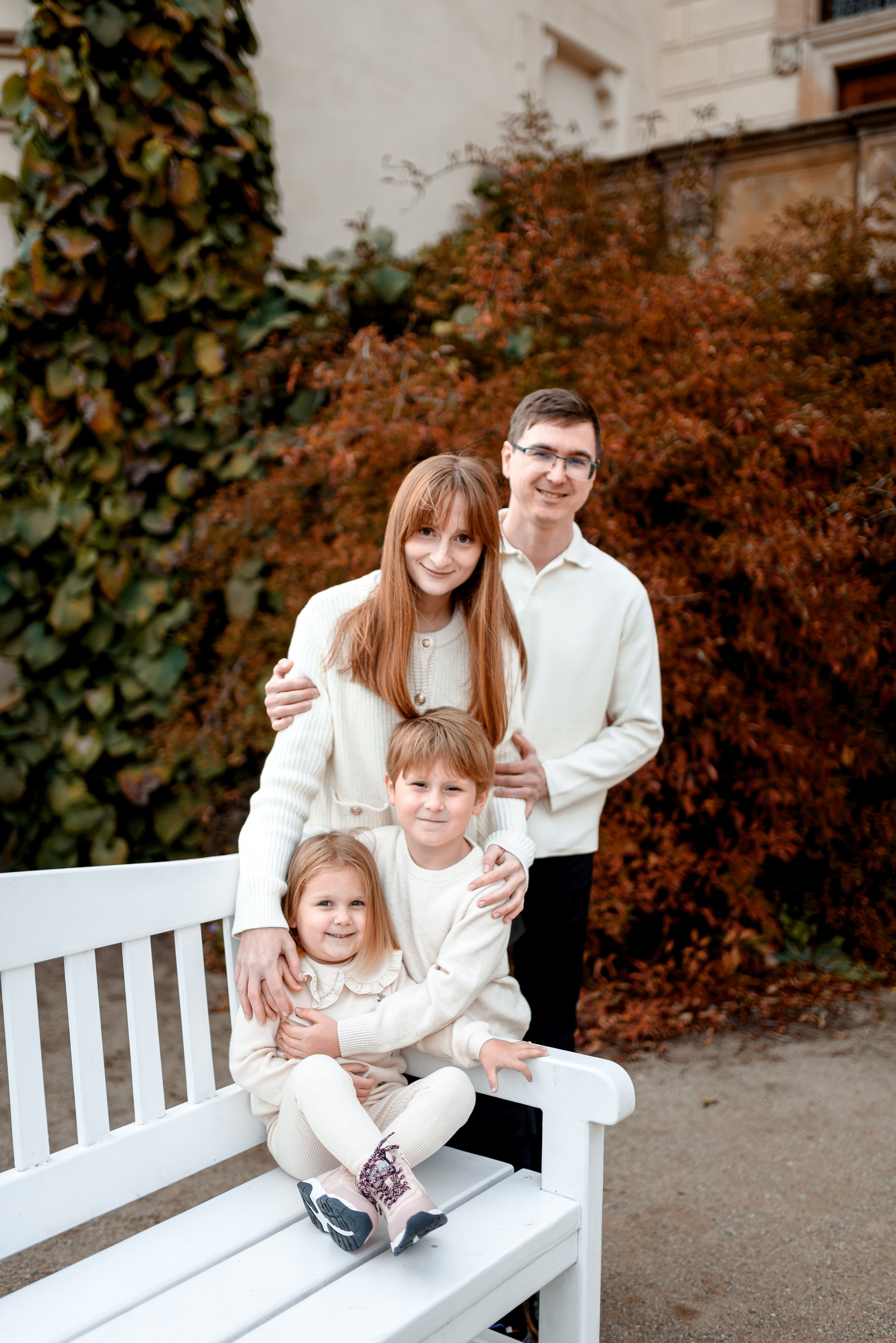 Autumn 2024. Wedding and family photographer