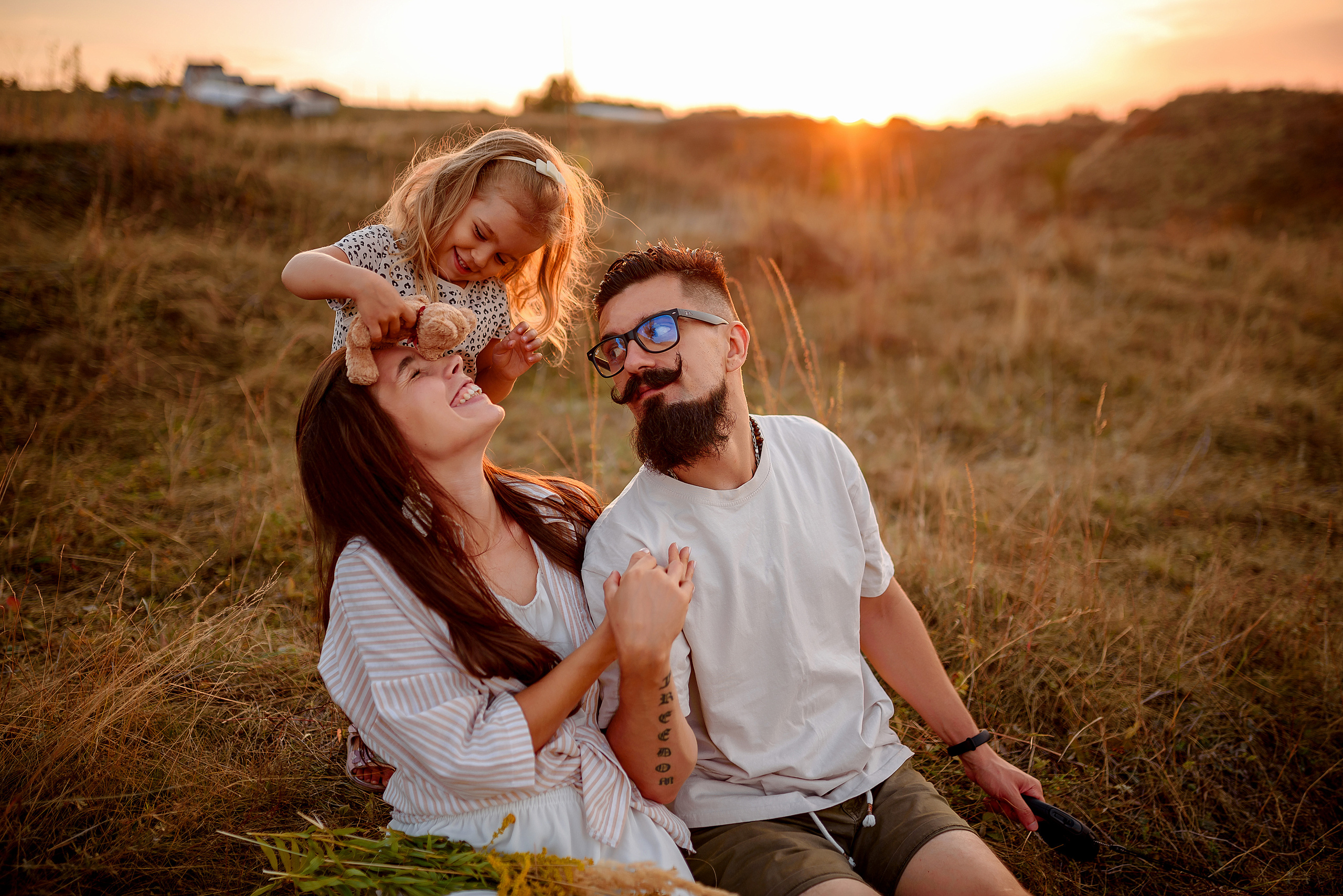 Черкасская лозовая. Wedding and family photographer
