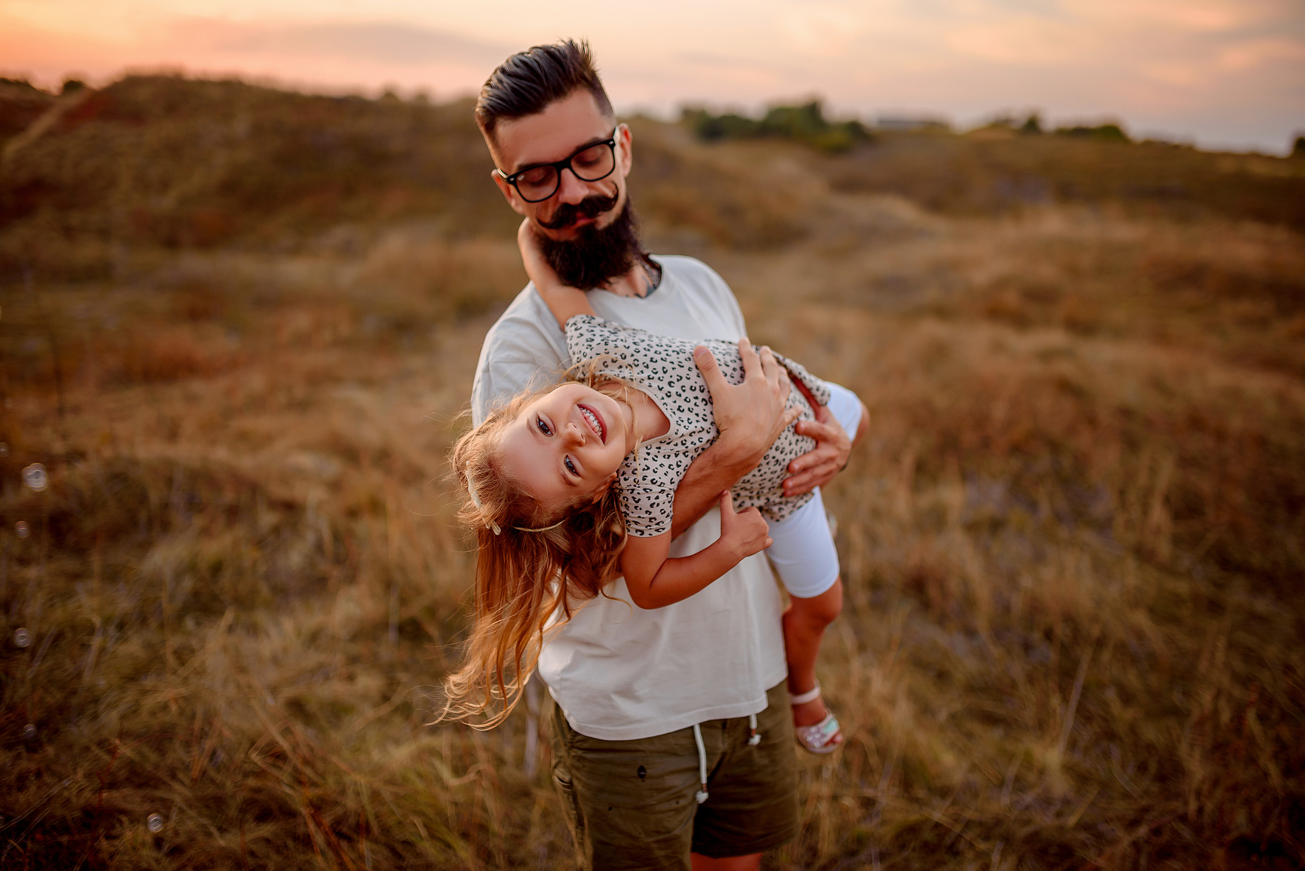 Черкасская лозовая. Wedding and family photographer