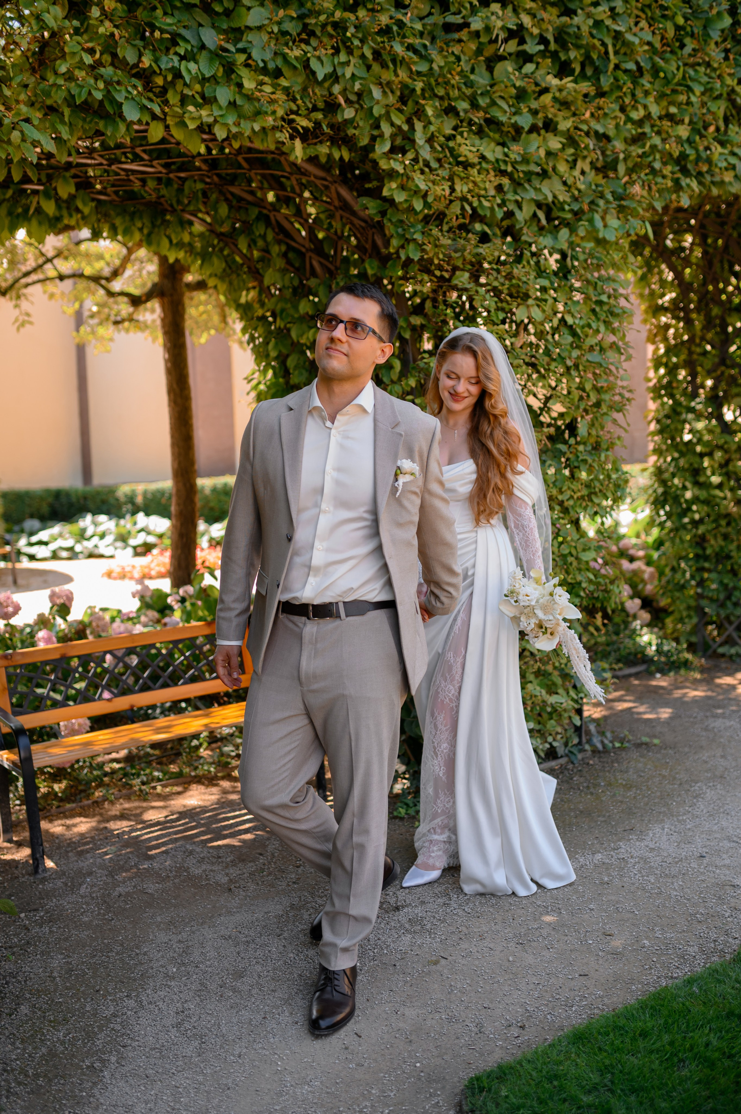 Daniel and Mariya. Wedding and family photographer