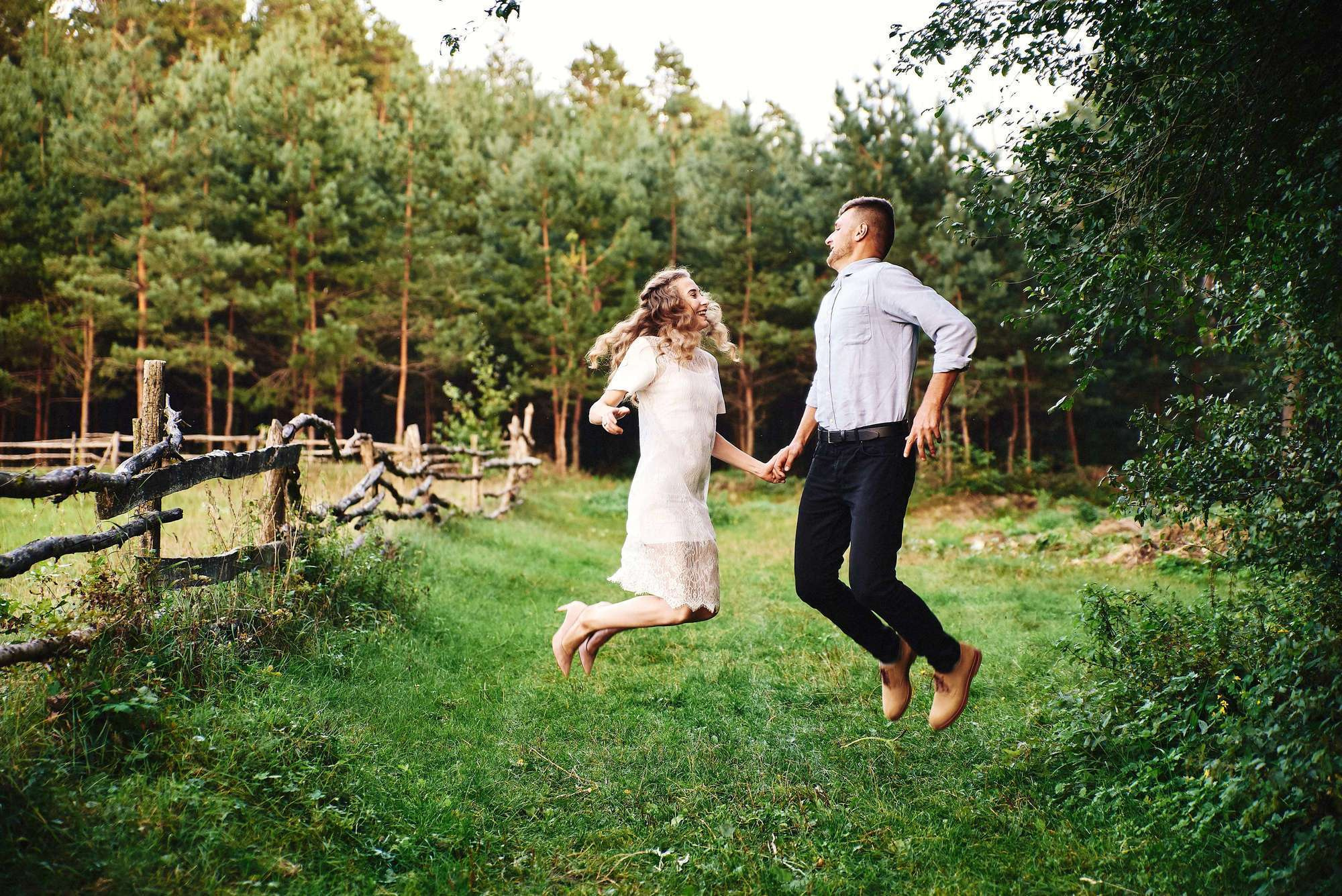 Лавстори, фотосесия до свадьбы, фото в шепетівці, зйомка в лісі, ніжна. Фотограф Шепетівка, вся Україна, Дзекан Денис!