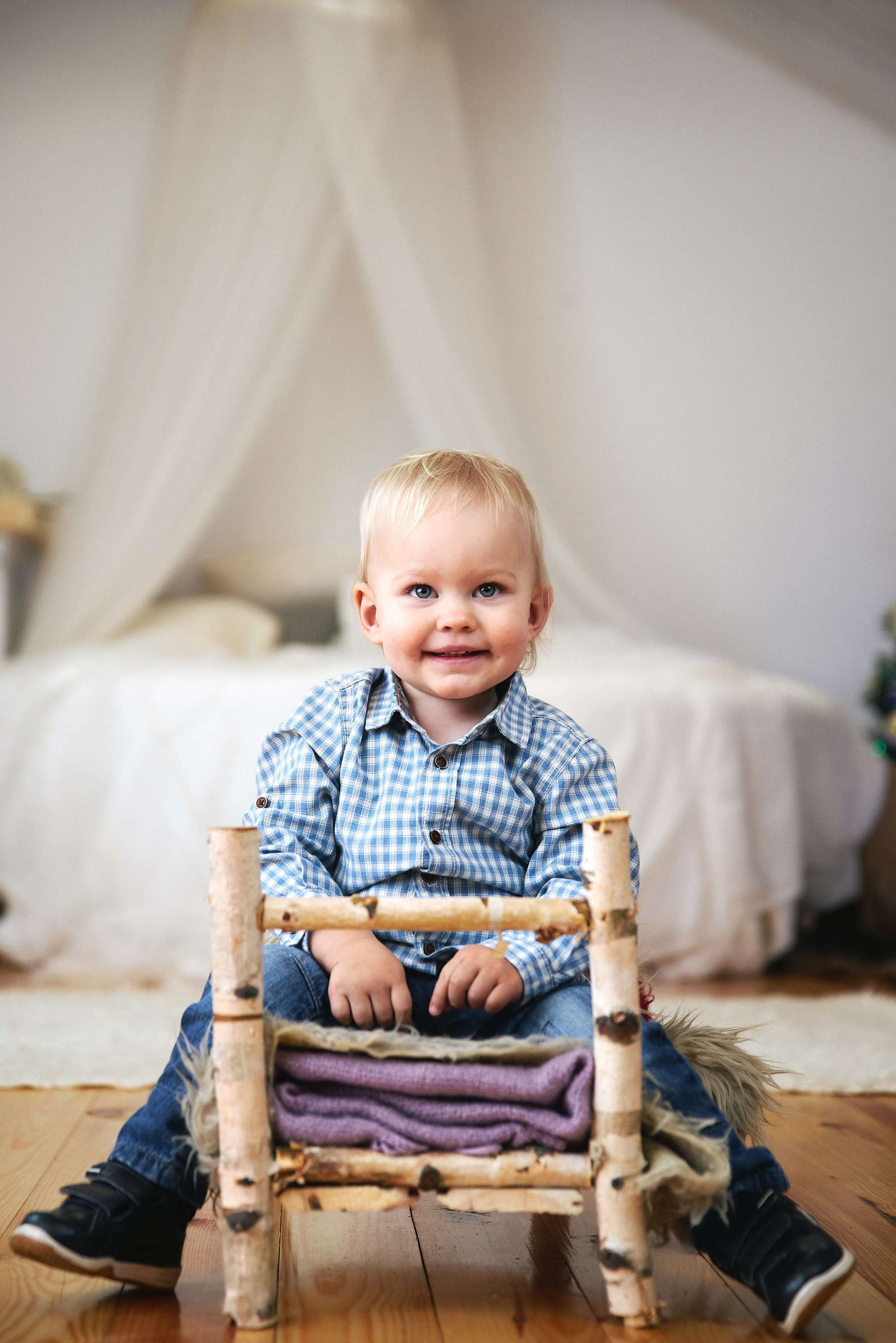 Новорічна зйомка у студії Family. Photographer Shepetivka, all over Ukraine, Dzekan Denys!