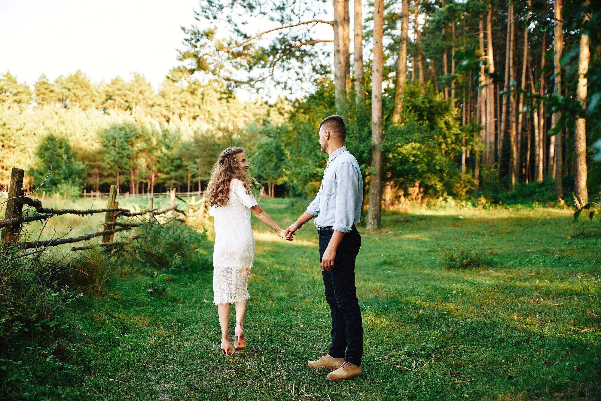 Лавстори, фотосесия до свадьбы, фото в шепетівці, зйомка в лісі, ніжна. Фотограф Шепетівка, вся Україна, Дзекан Денис!